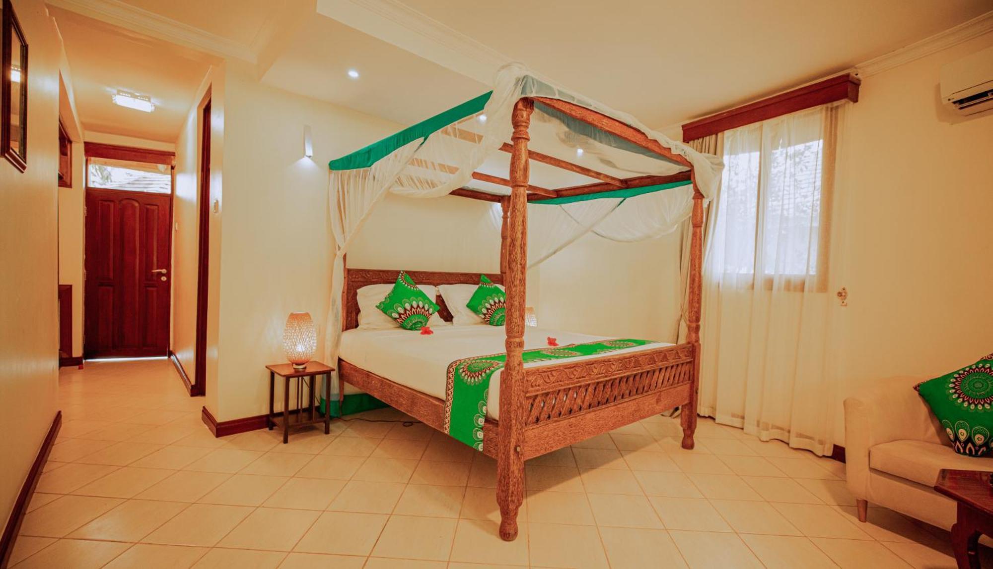 Hotel Sansi Kae