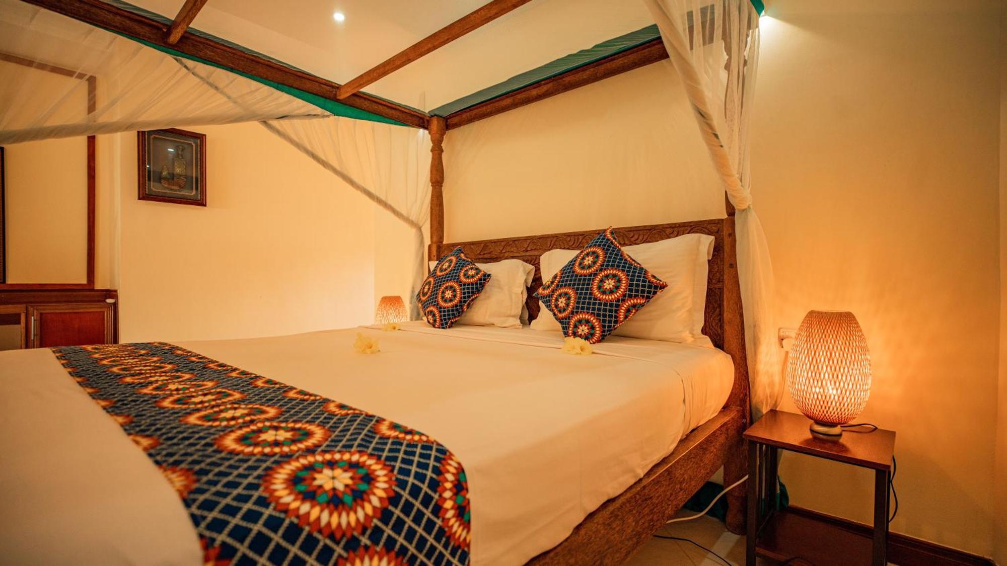 Sansi Kae Hotel Michamvi Kae