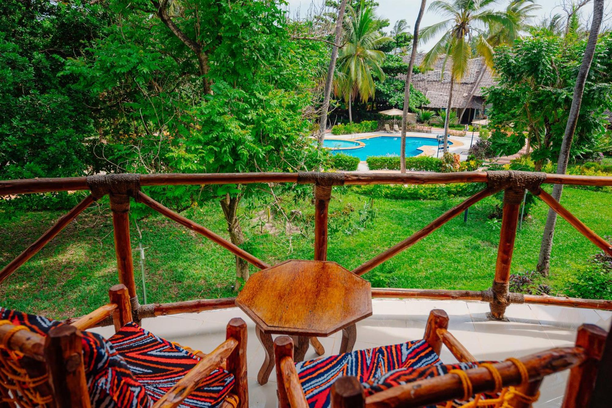 Hotel Sansi Kae Michamvi Kae