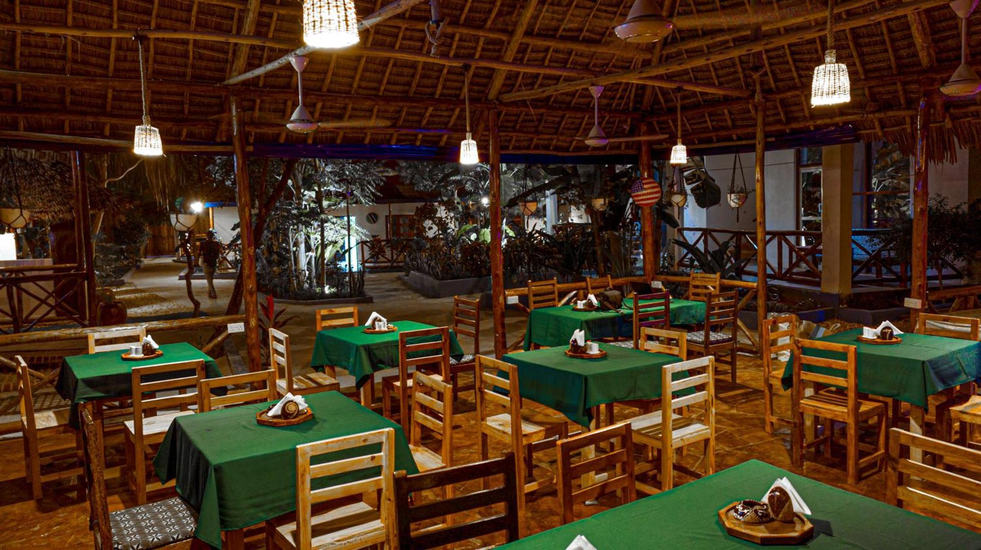 Tuna Hotel Nungwi
