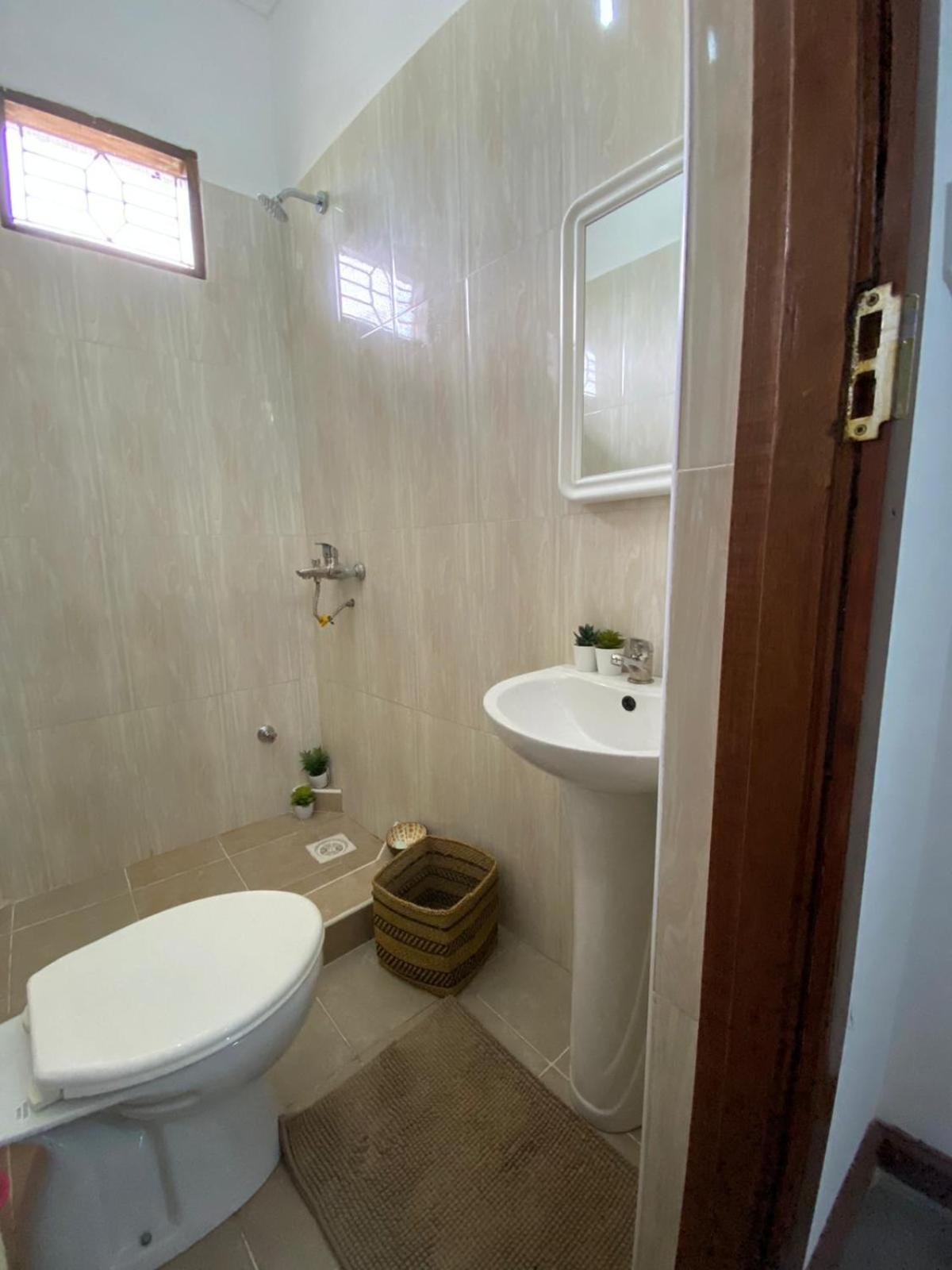 Guest house Pumzika *
