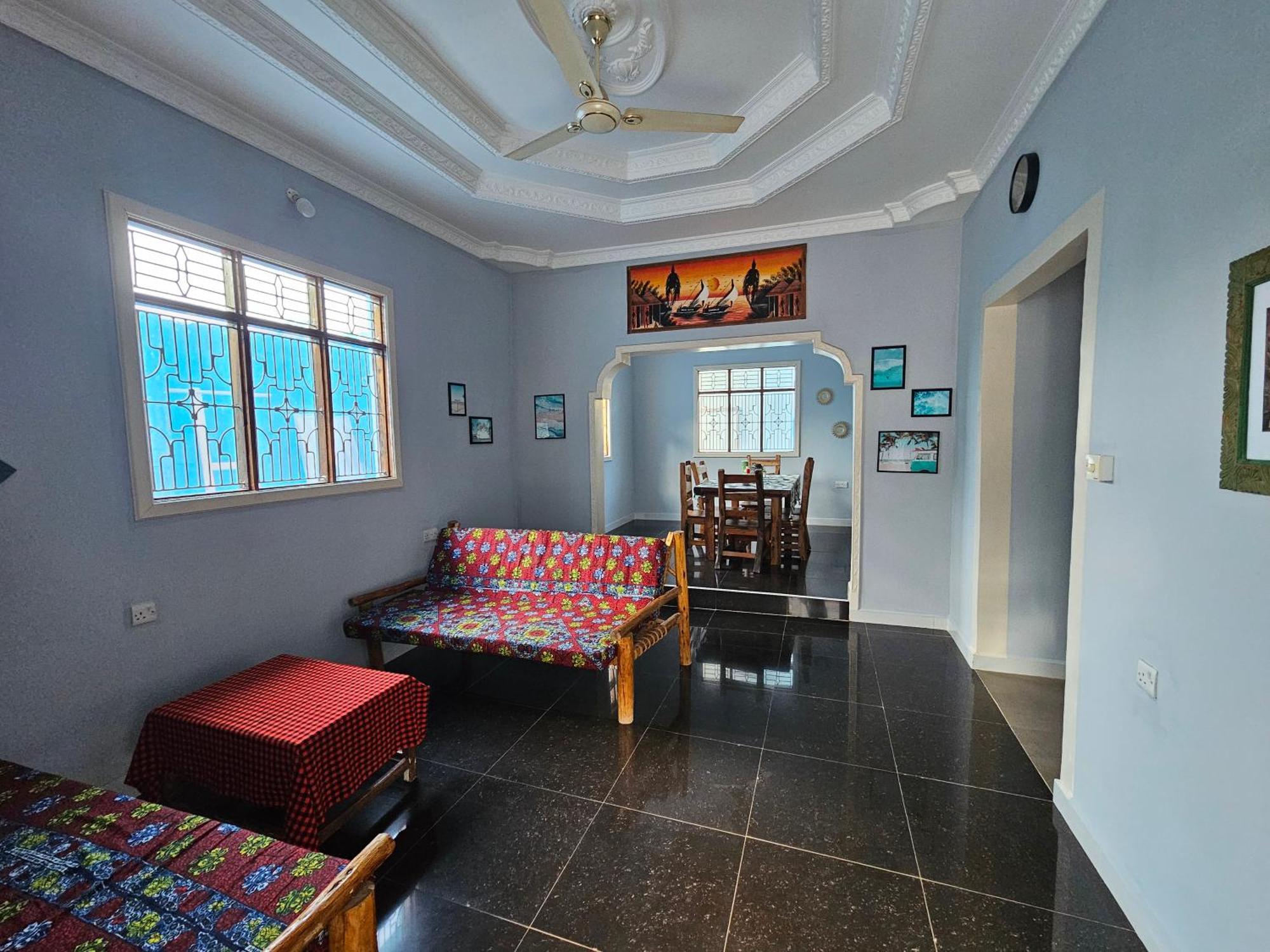 Pumzika Guest house *