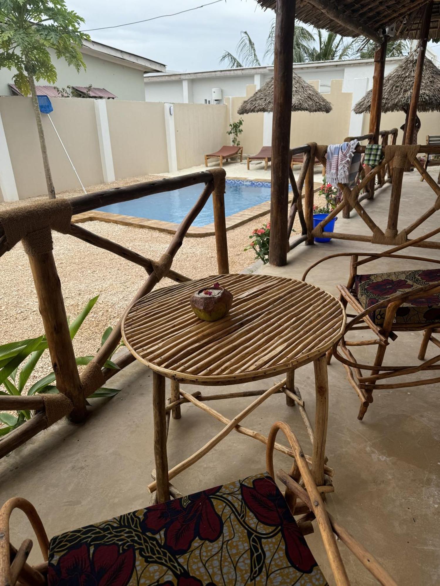 Peace And Color Hotel Nungwi