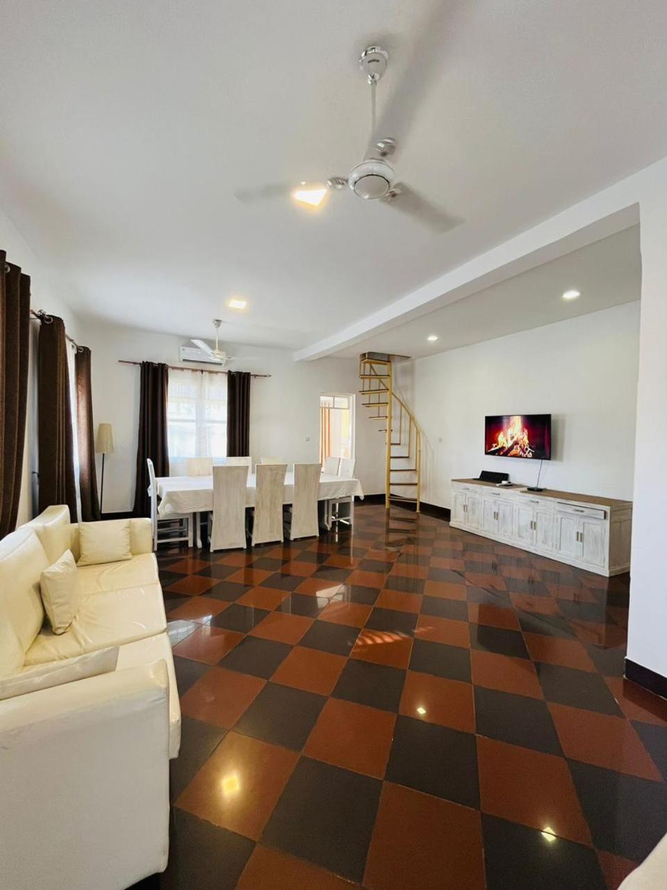 We Call It - Bububu Appartement