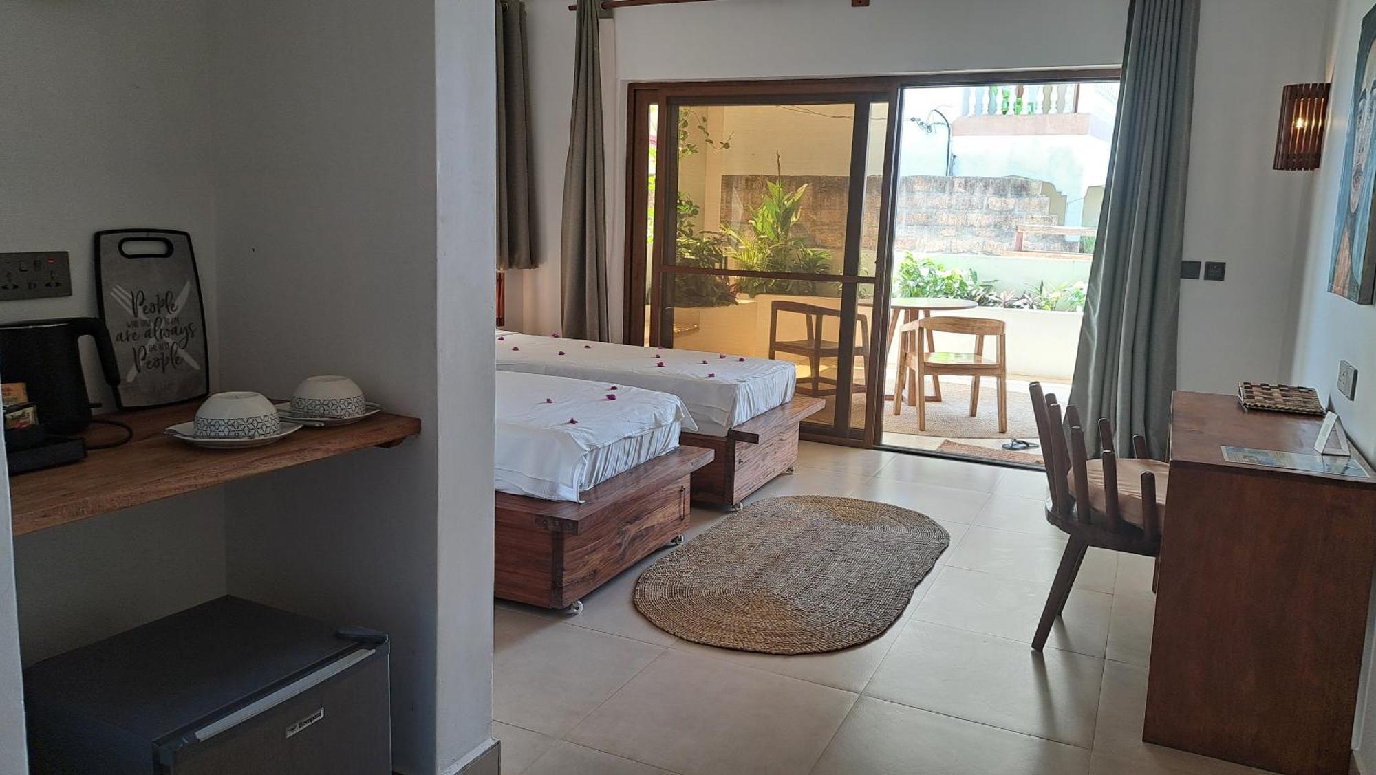 Aluna Hotel 4*