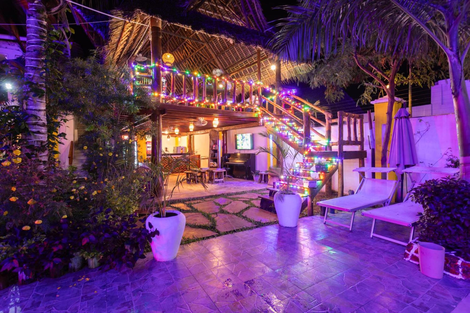 Hotel Canary Zanzibar 4*