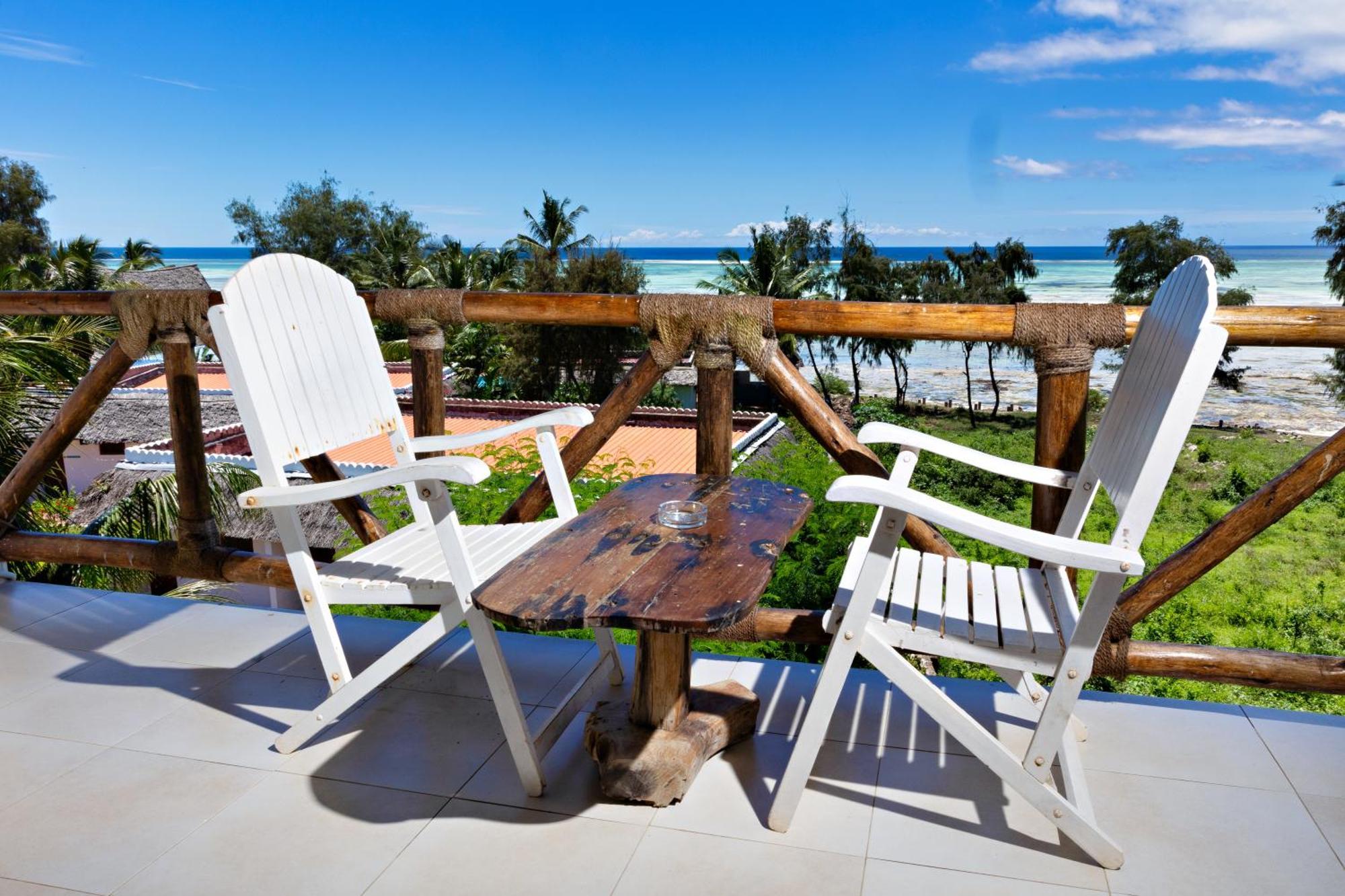 Tanzanite Resort 3*