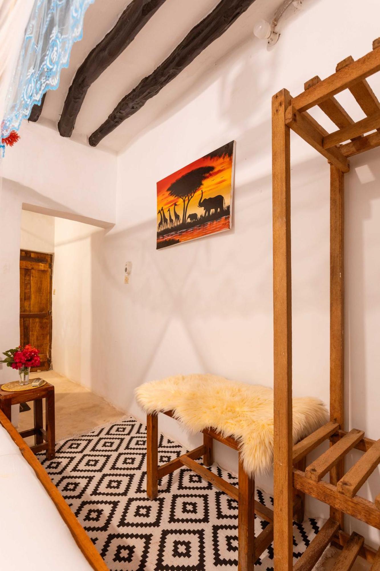 Ayana's Villa Paje