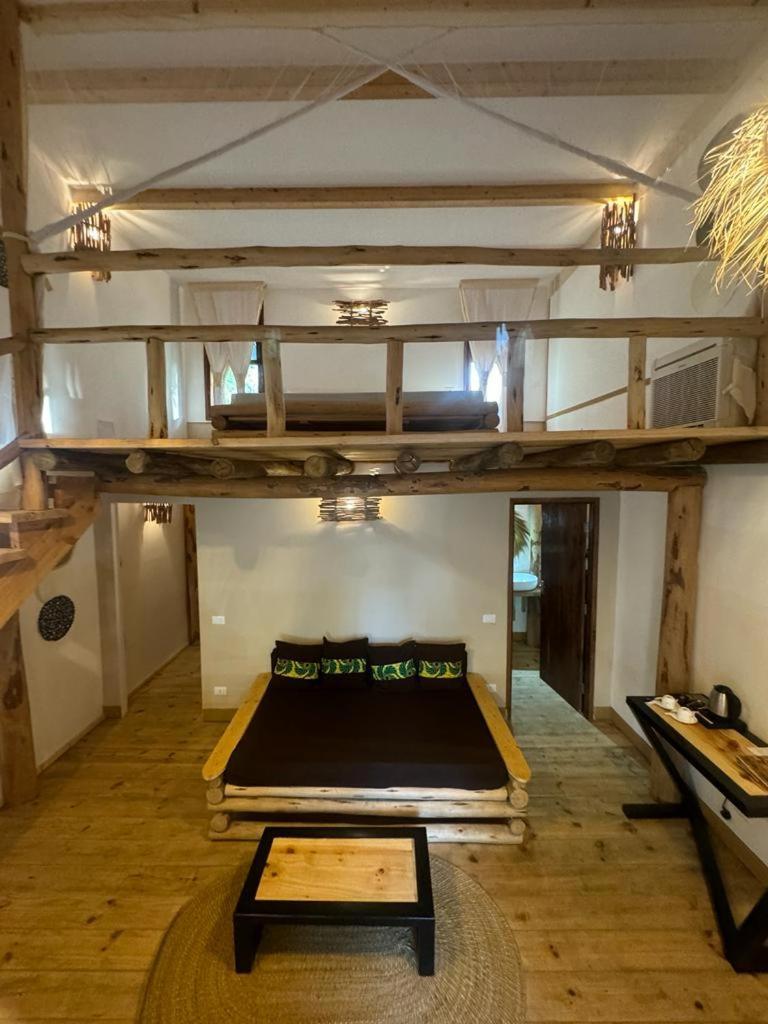 Tsunami Village Hotel 4*