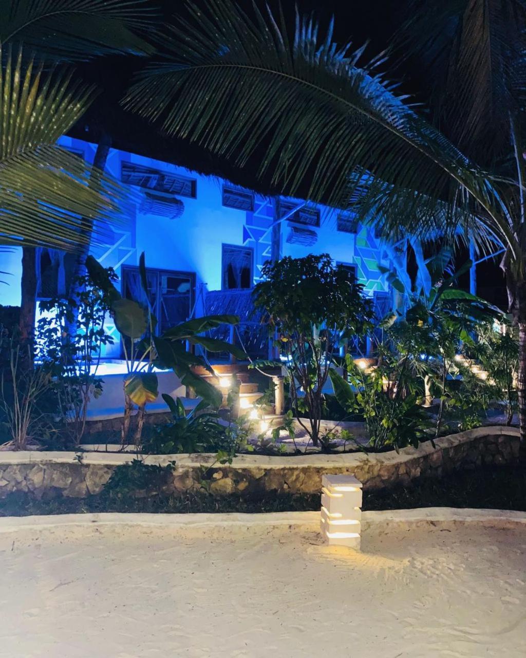 Tsunami Village Hotel Bwejuu
