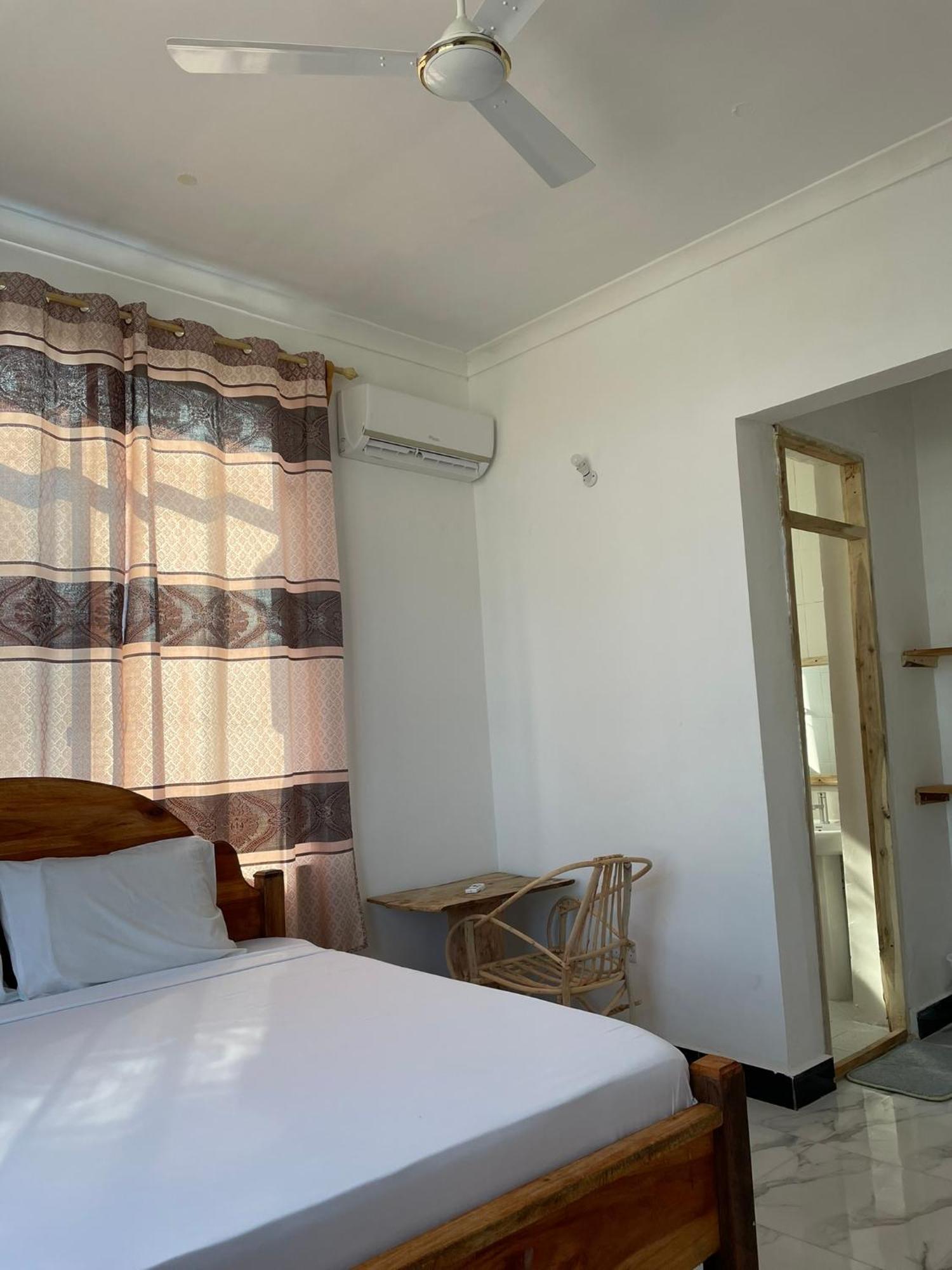 Hotel Asili Nyumbani