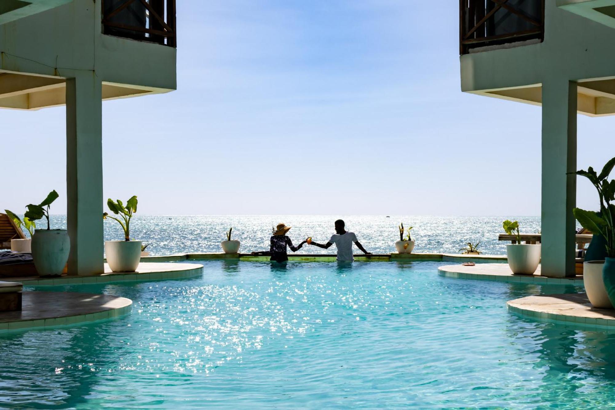 Pili Pili Tropical Hotel 4*