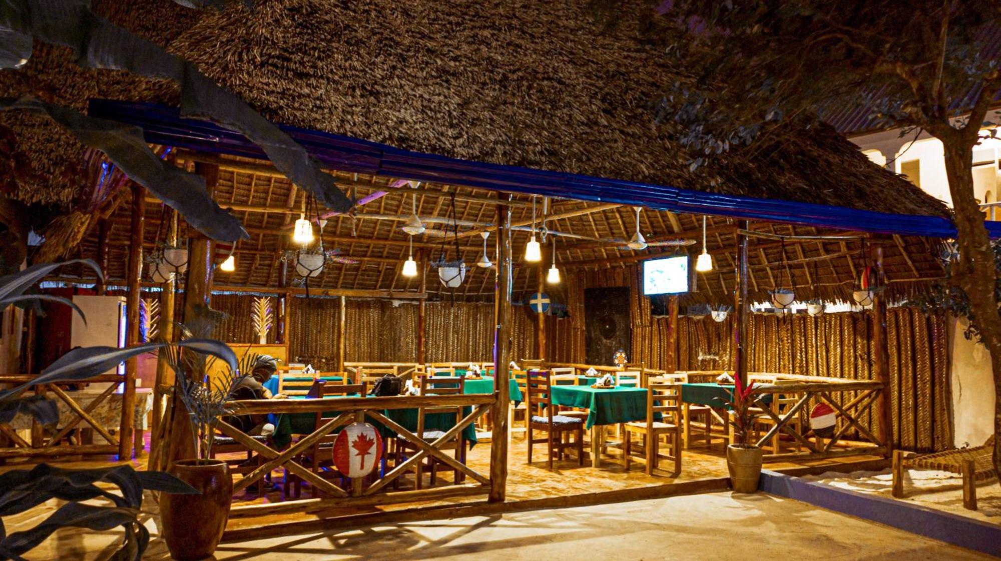 Tuna Hotel Nungwi