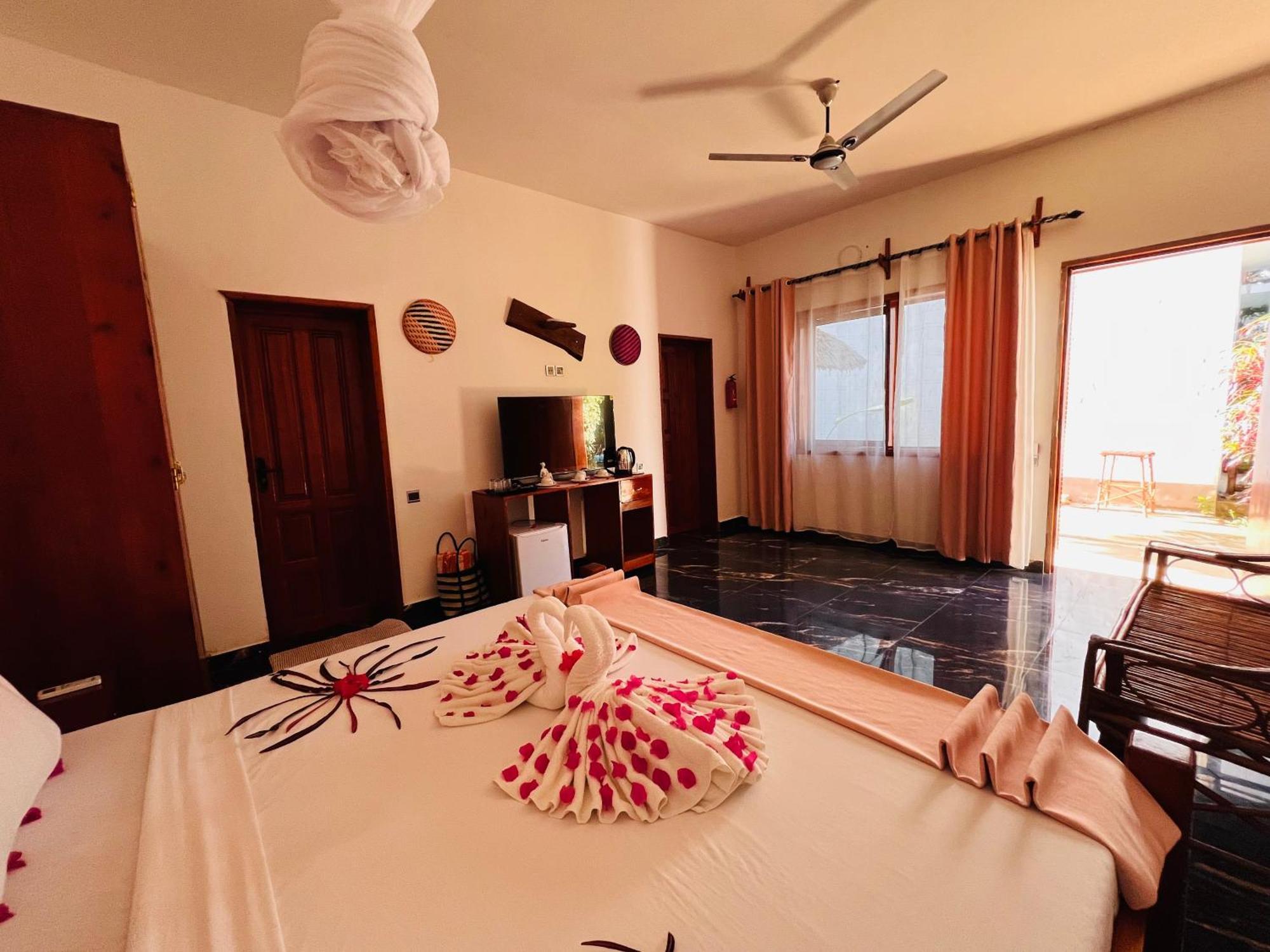 Tropical 4* Nungwi