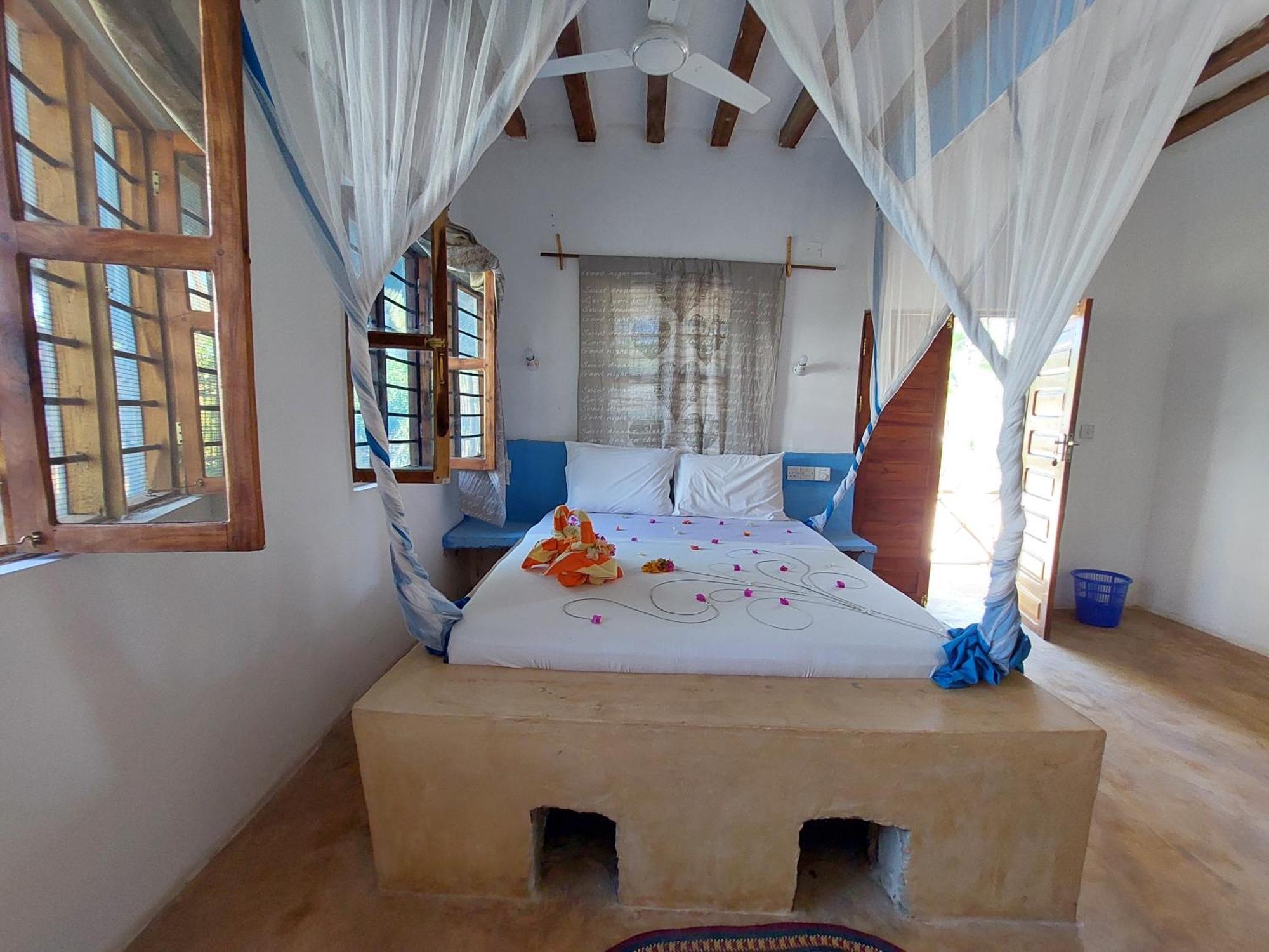 Bed & Breakfast Stonefish Jambiani *