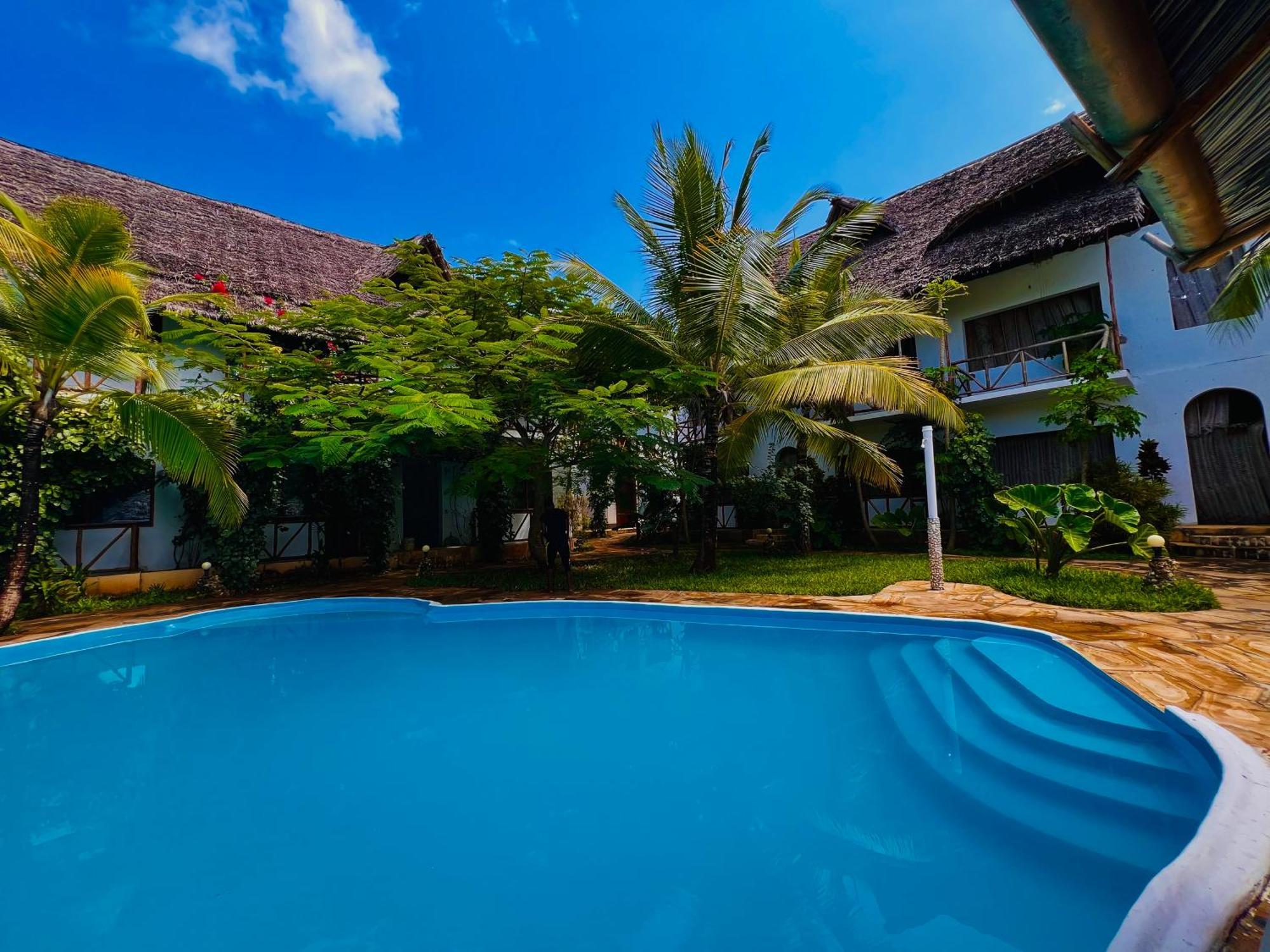 Hotel Tropical