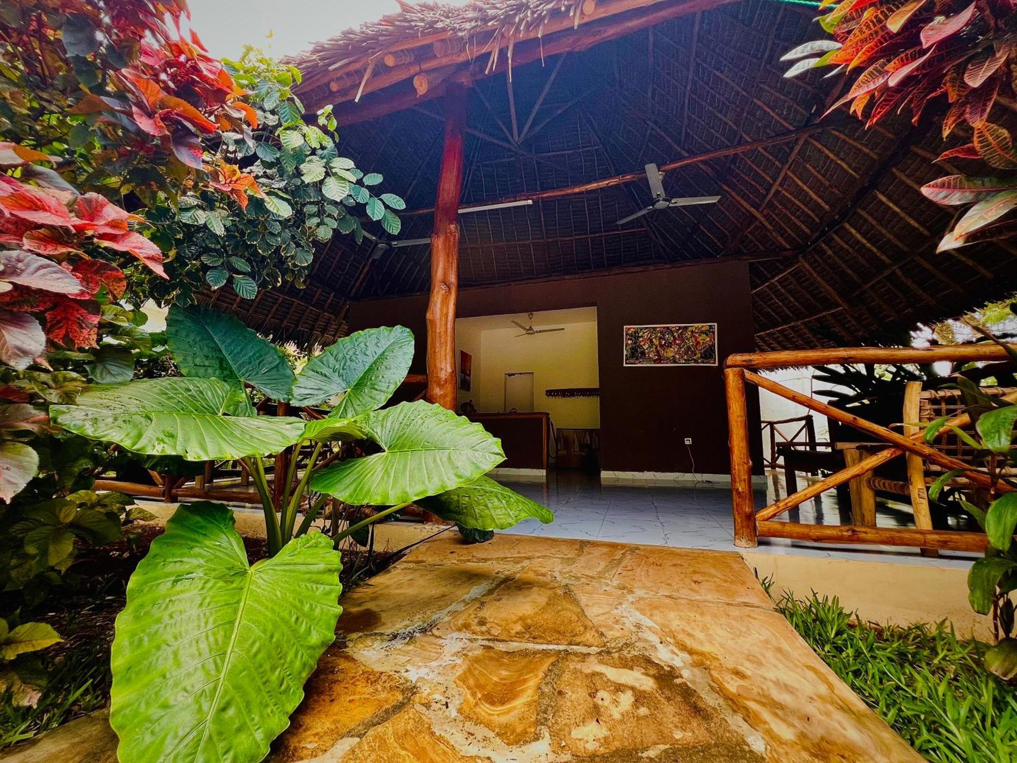 Hotel Tropical