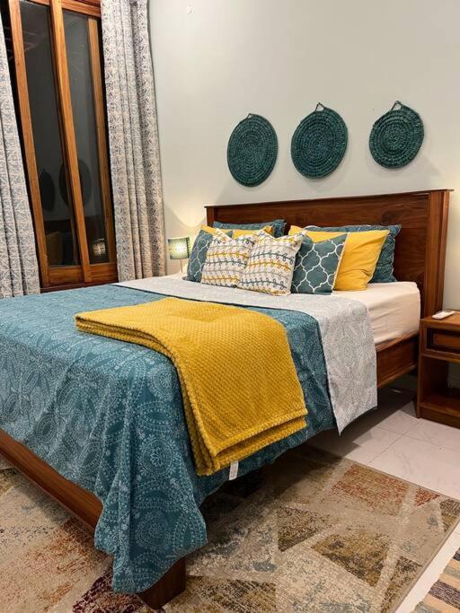 The Cliff Beach Apartment *