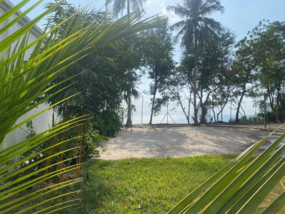 The Cliff Beach Apartment