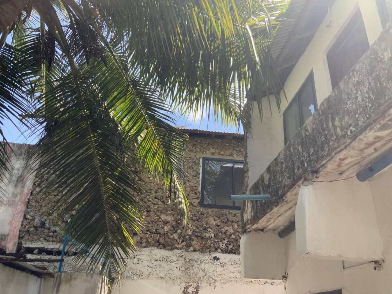 Barefeet Guest house *