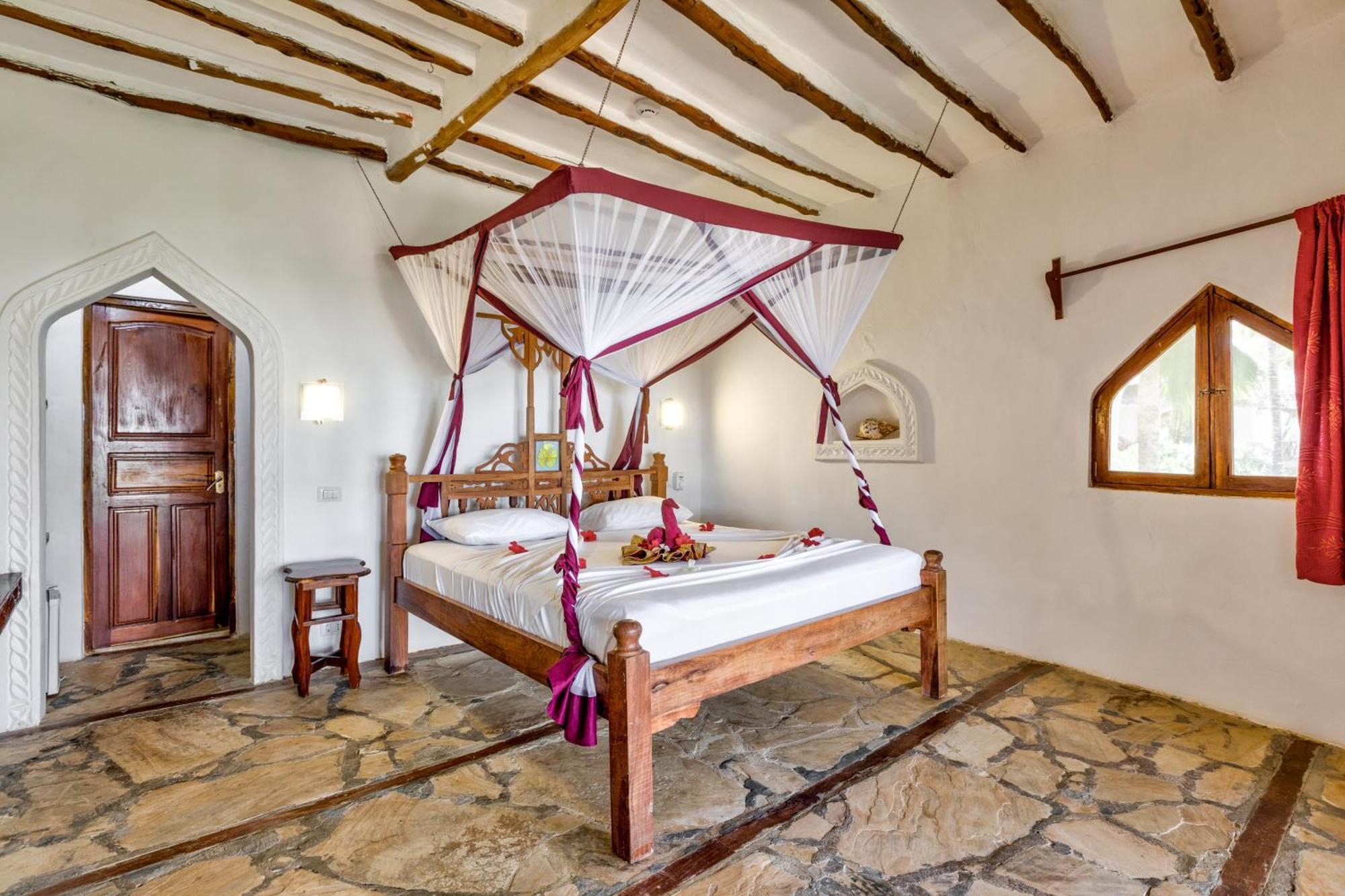 Ahg Waridi & Resort 4*