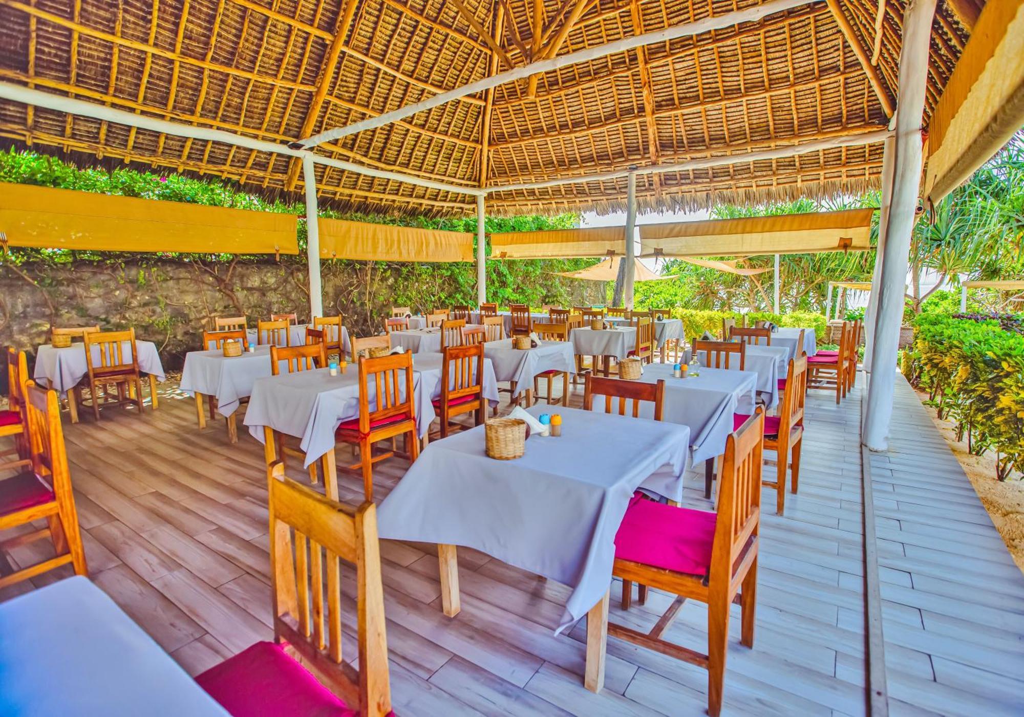 Ahg Sun Bay Mlilile Hotel 4*