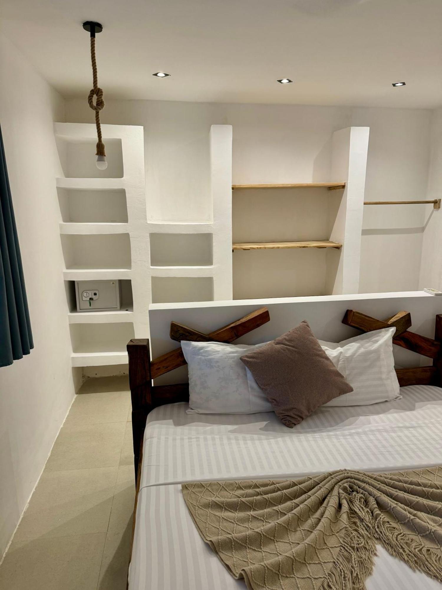 Majestic Zanzibar Penthouse One Of A Kind Properties With Private Rooftop Pool Tv Wifi Aircon And 90M From The Famous Paje Beach