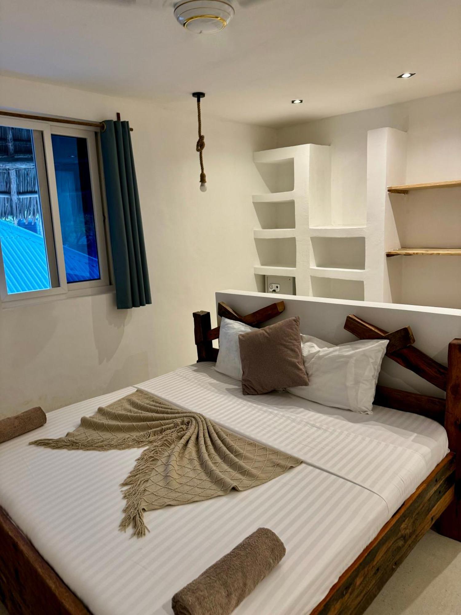 Majestic Zanzibar Penthouse One Of A Kind Properties With Private Rooftop Pool Tv Wifi Aircon And 90M From The Famous Paje Beach Villa Paje