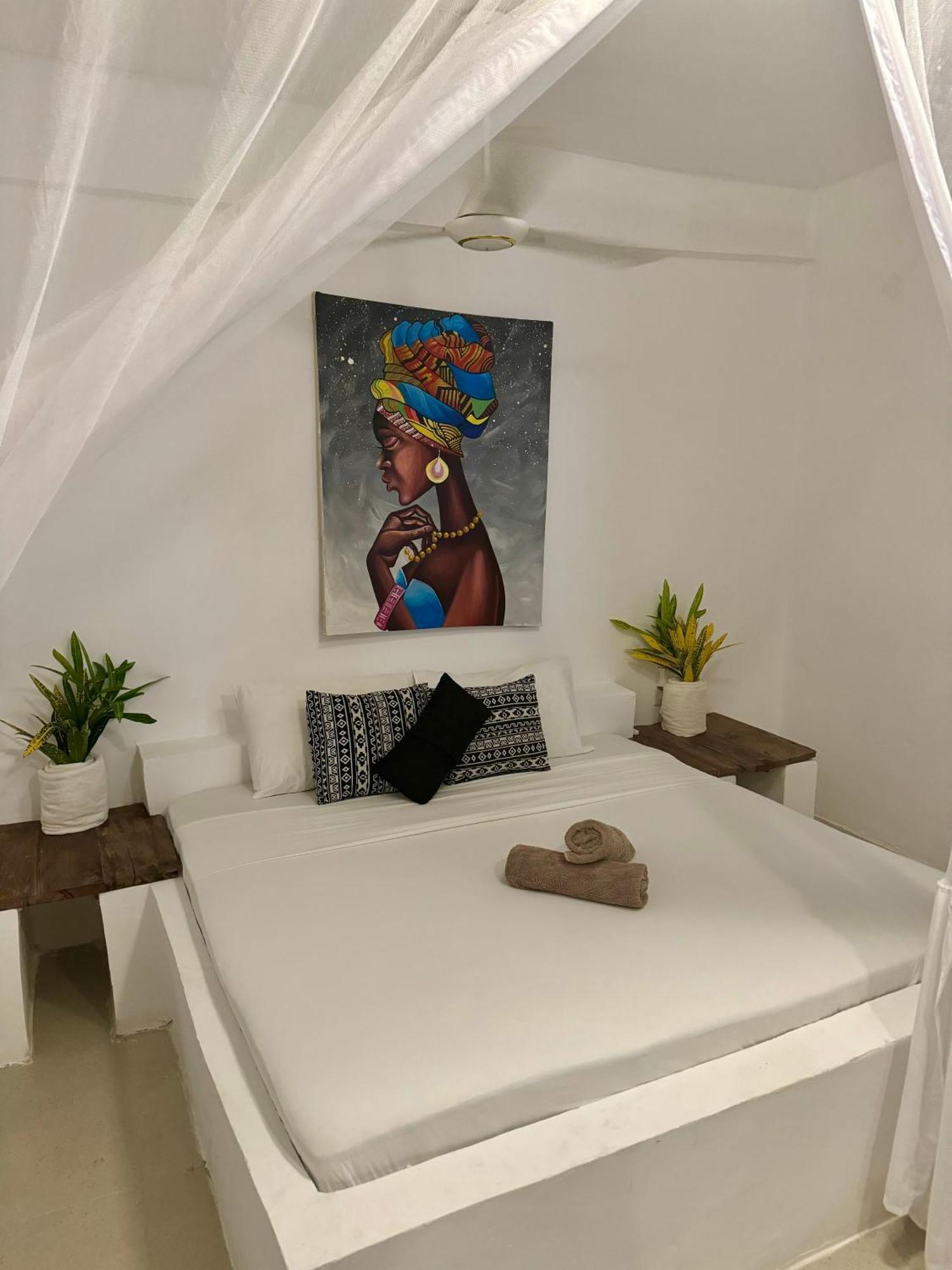 Villa Majestic Zanzibar Penthouse One Of A Kind Properties With Private Rooftop Pool Tv Wifi Aircon And 90M From The Famous Paje Beach Paje
