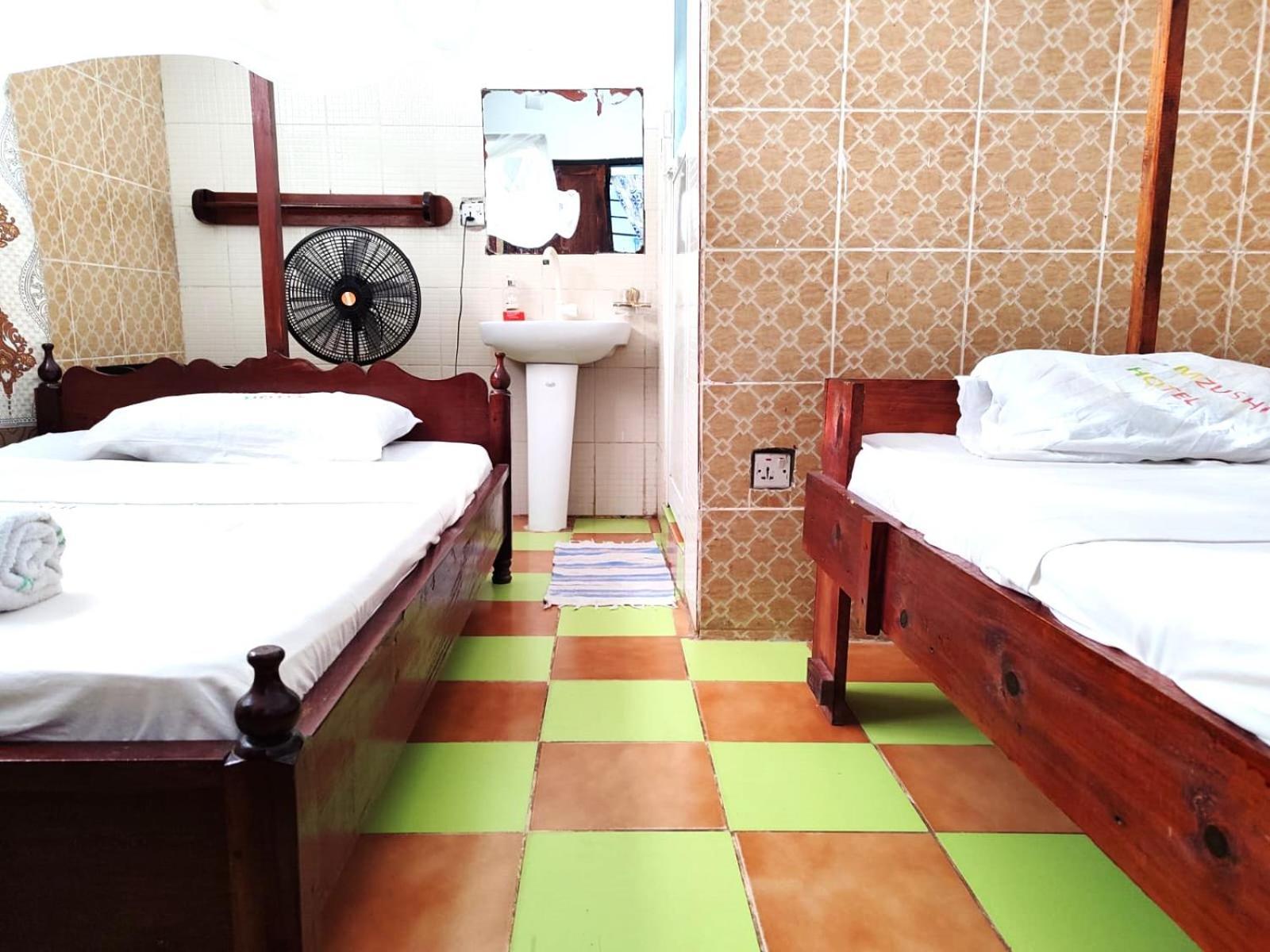 Homeland Swahili Backpacker Budget Guest house *