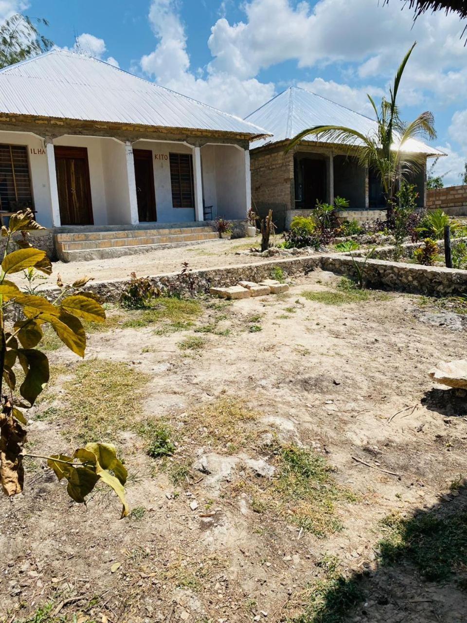 Bwejuu Garden View Bed & Breakfast *