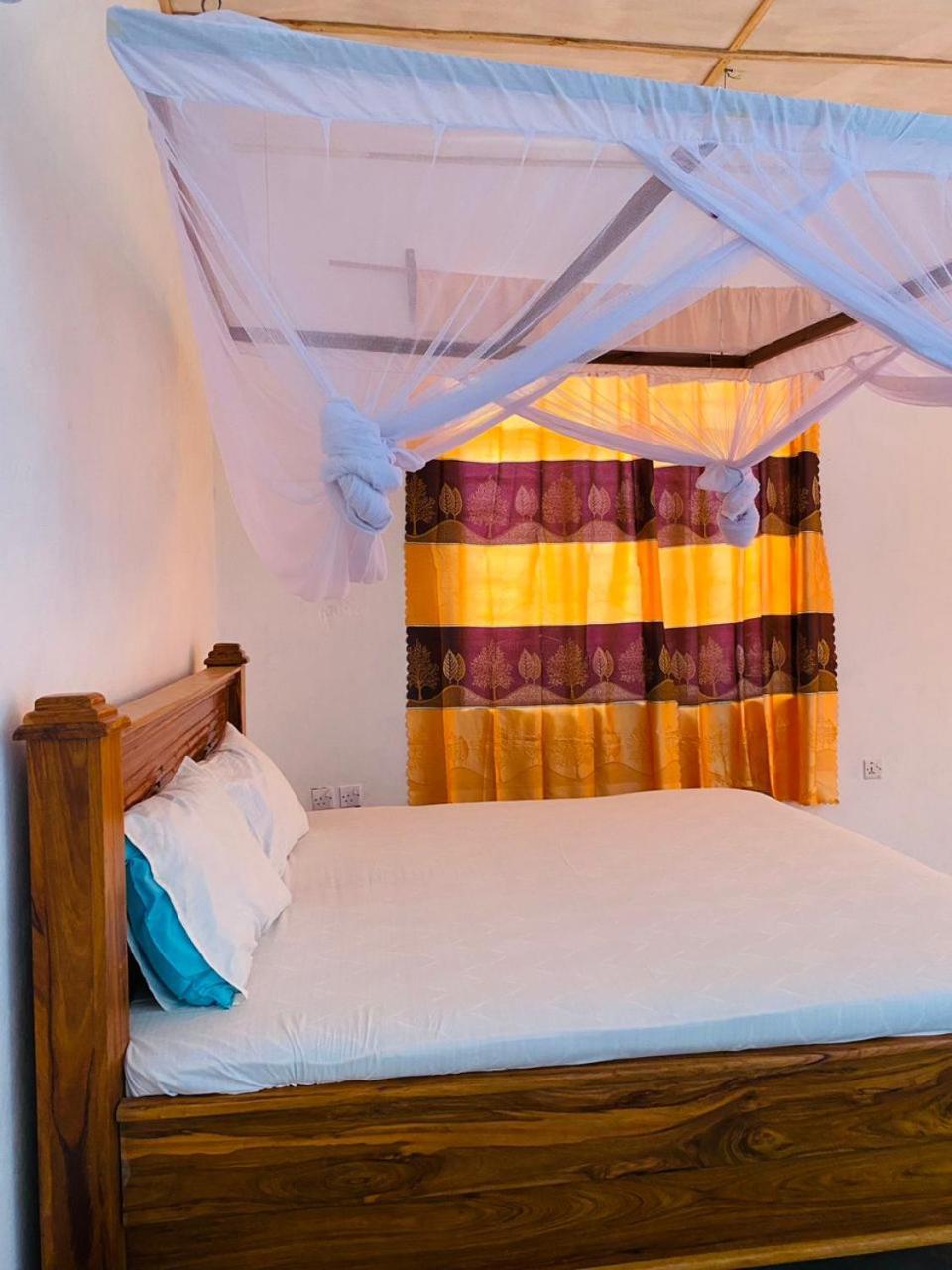 Bwejuu Garden View Bed & Breakfast