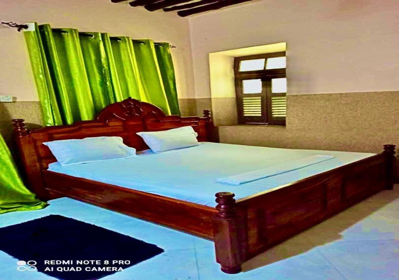 Tausi House And * Zanzibar
