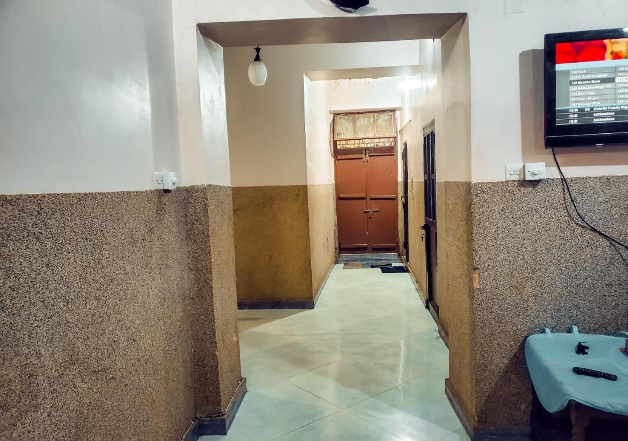 Tausi House And Apartment
