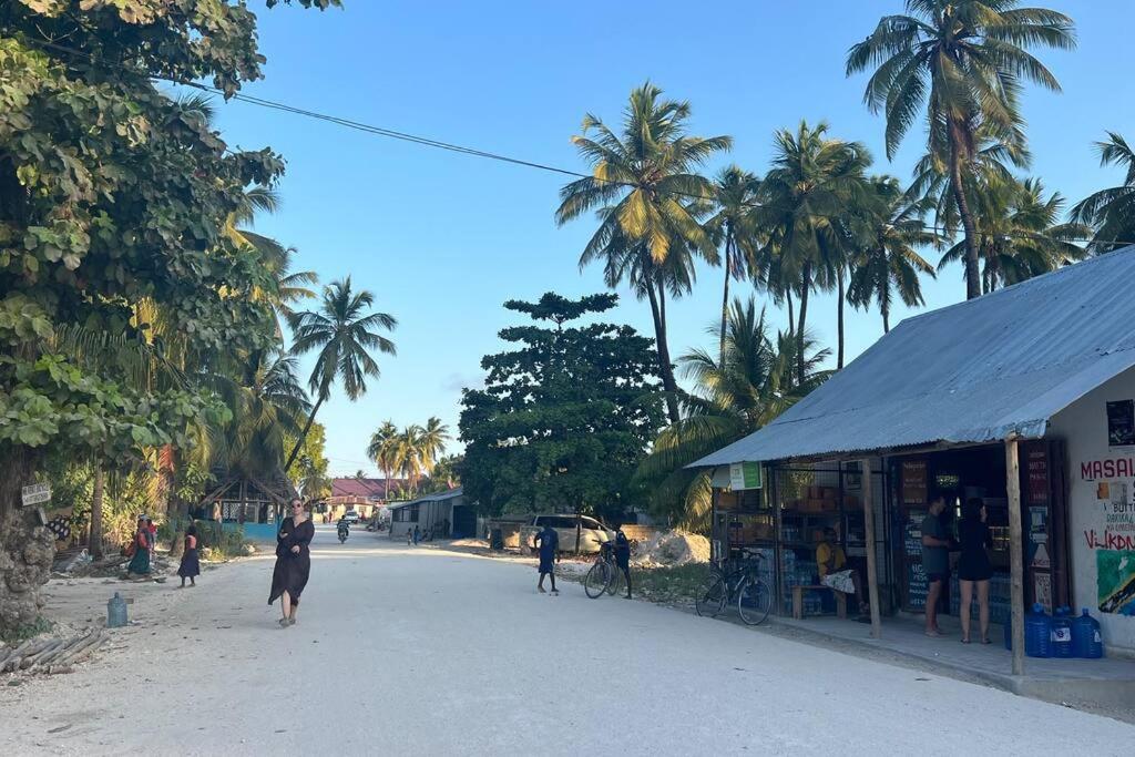 Stylish 2 Bedroom - 1 Min Walk To The Indian Ocean *