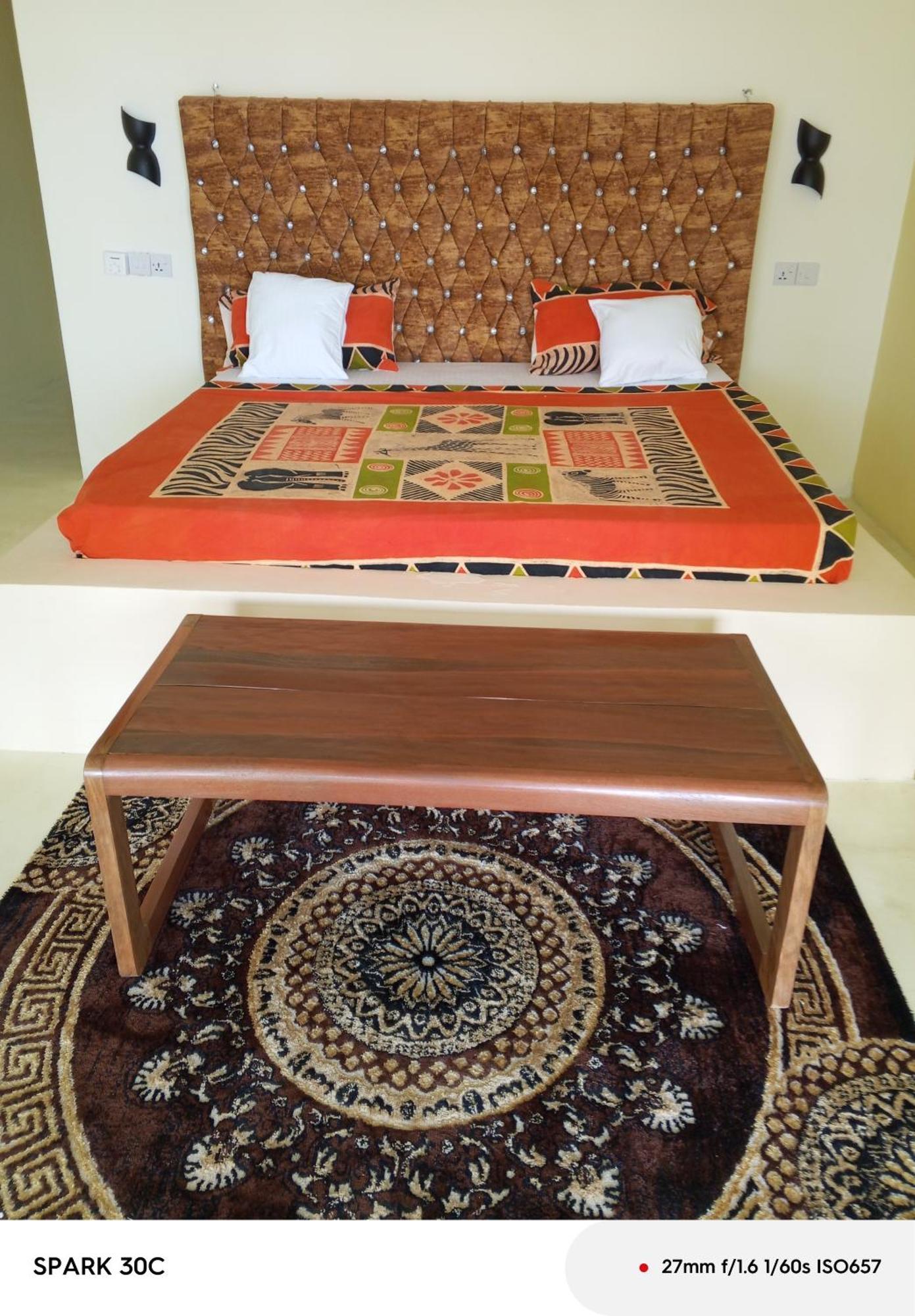 Bed & Breakfast Kivulini And Restaurant