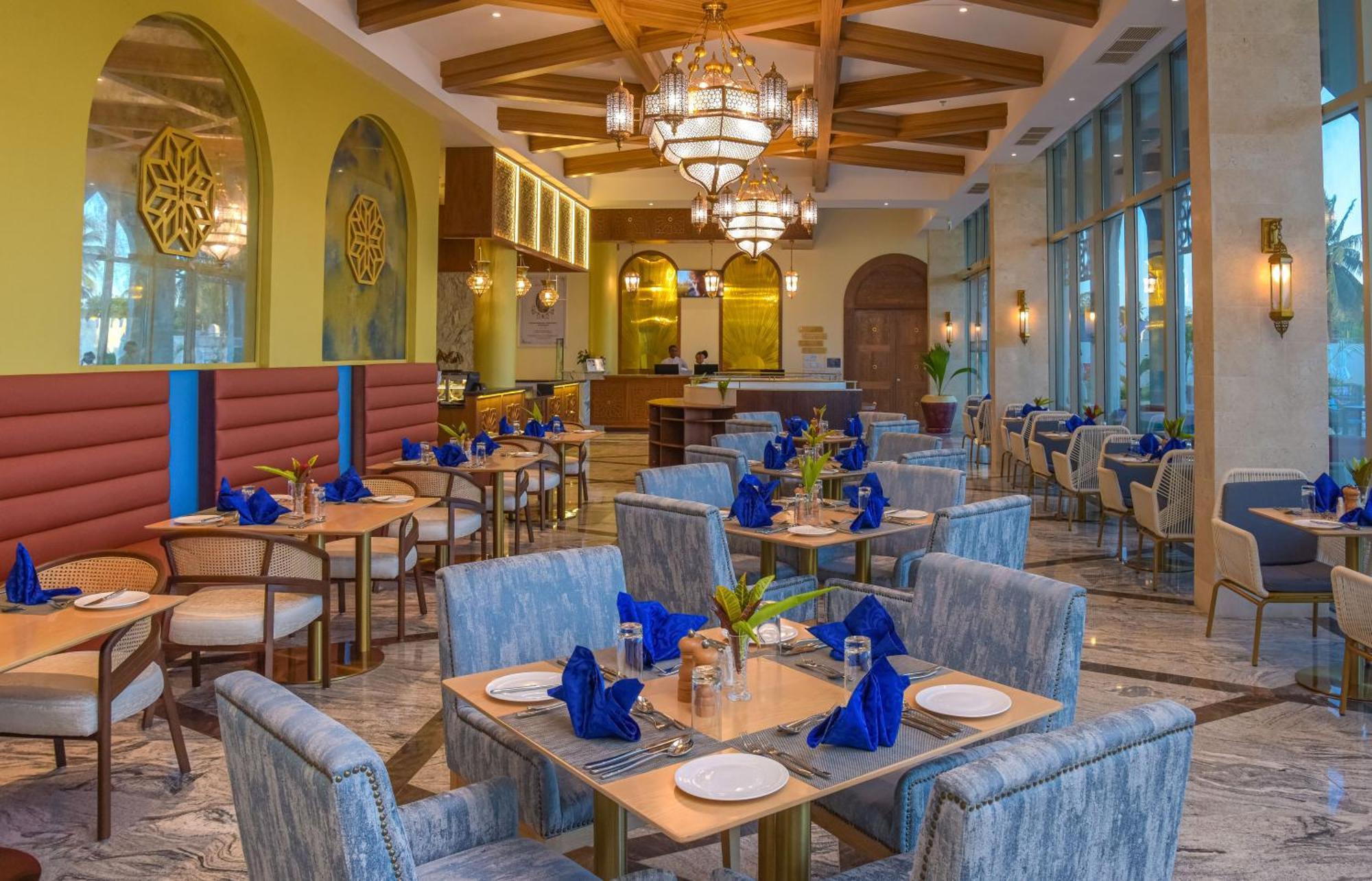 Golden Tulip Airport & Hotel 4*