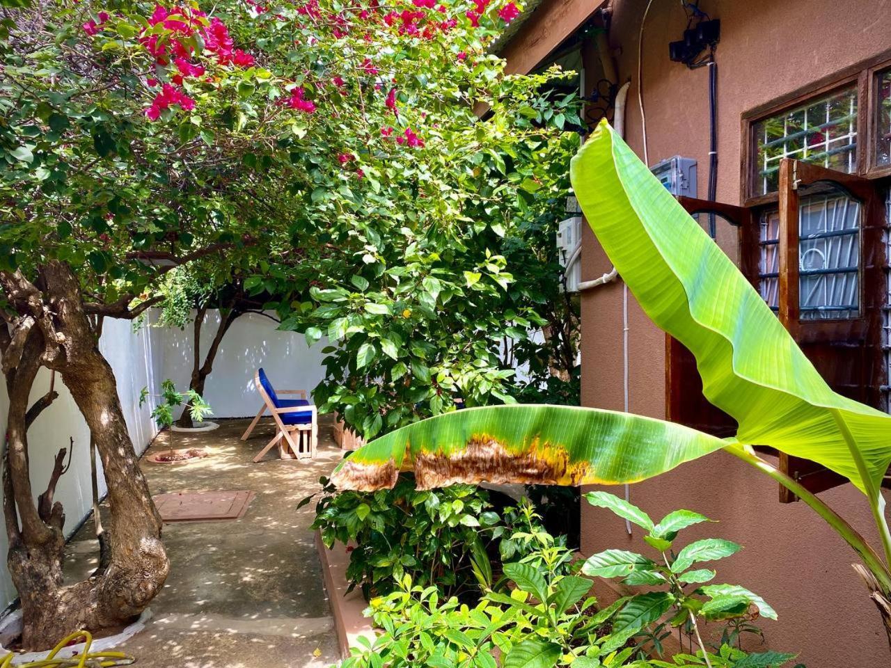 Samsara House * Kiganga