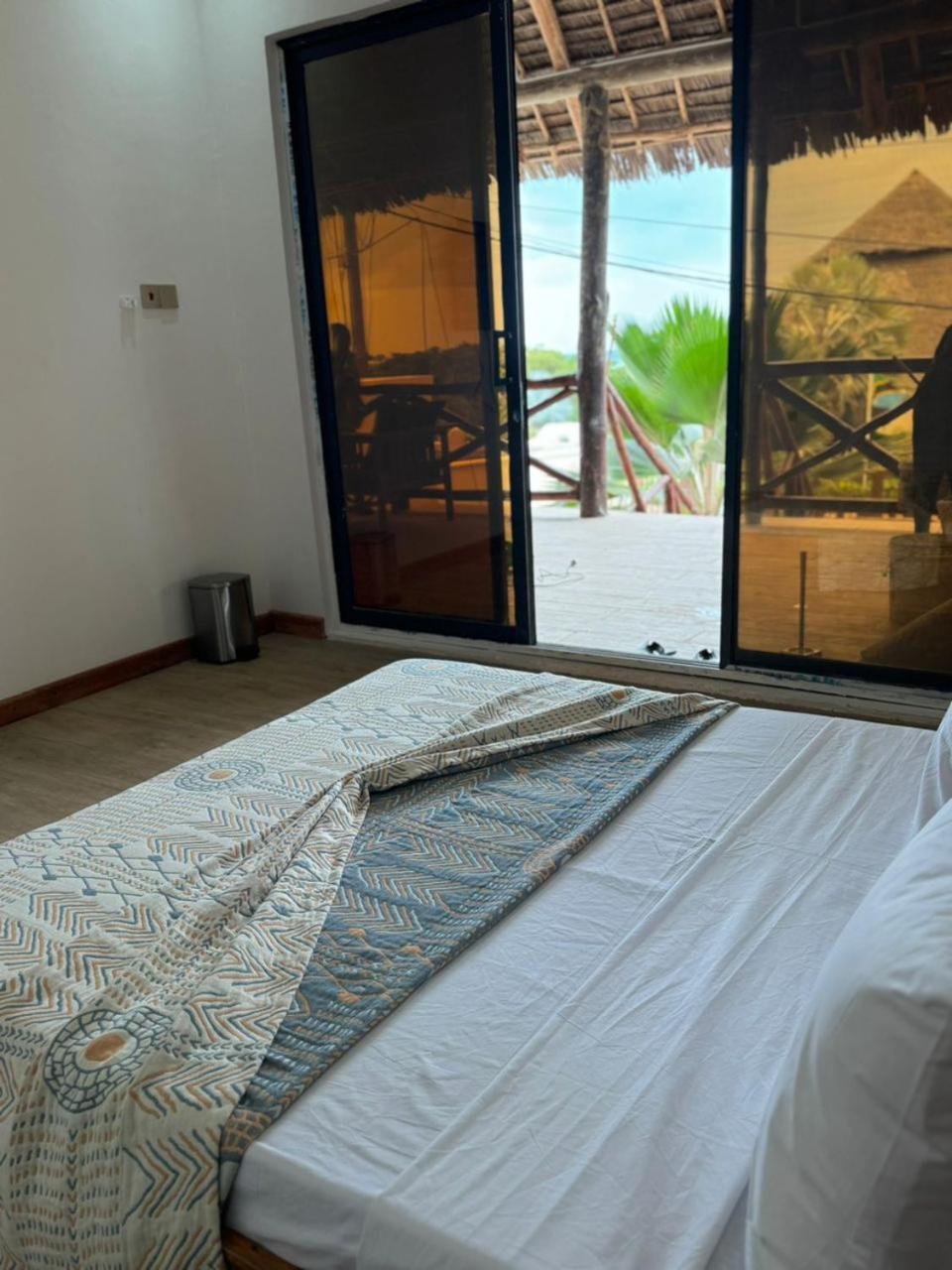 And Sunset Hotel Kendwa