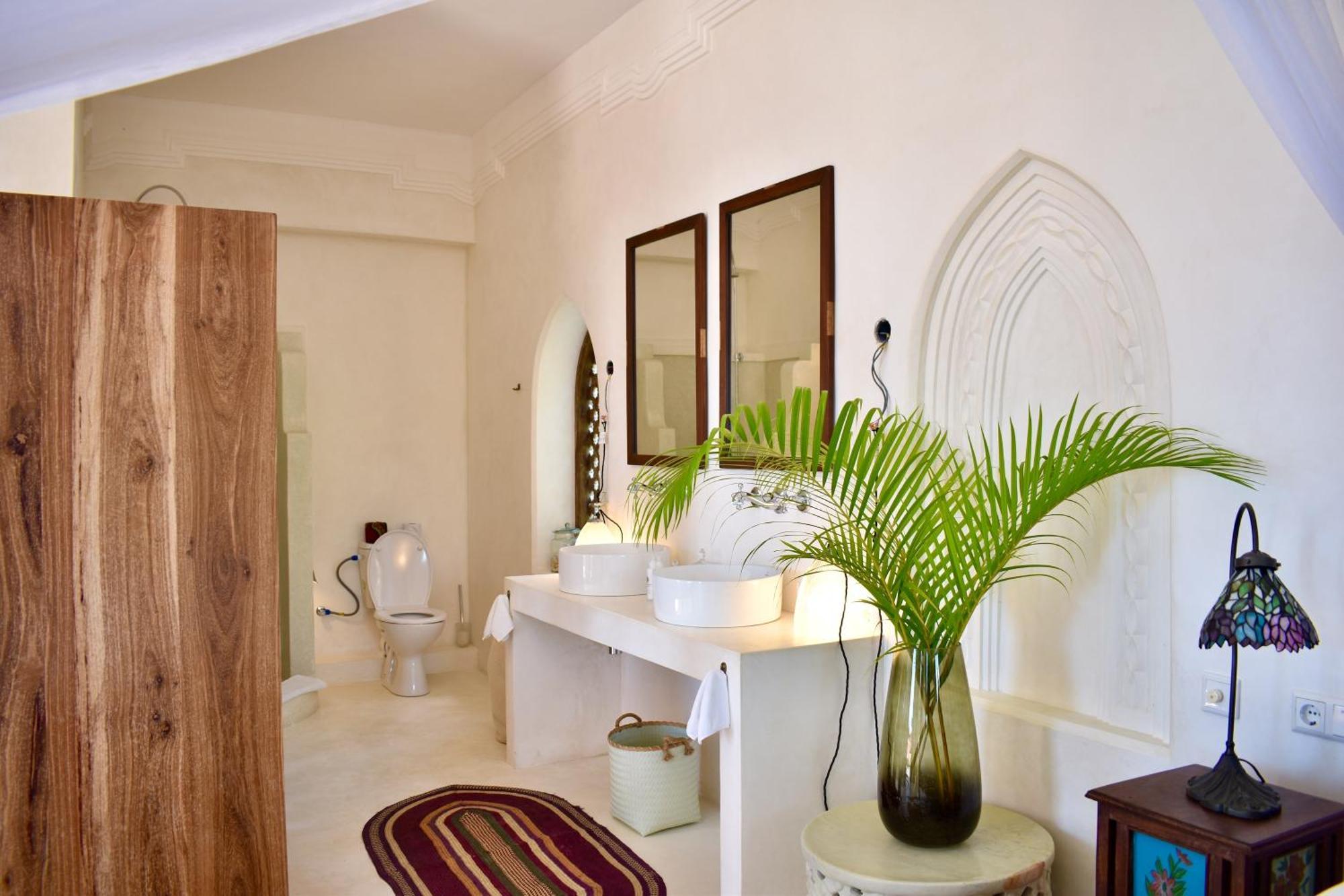 Hotel Qambani Luxury Michamvi Kae