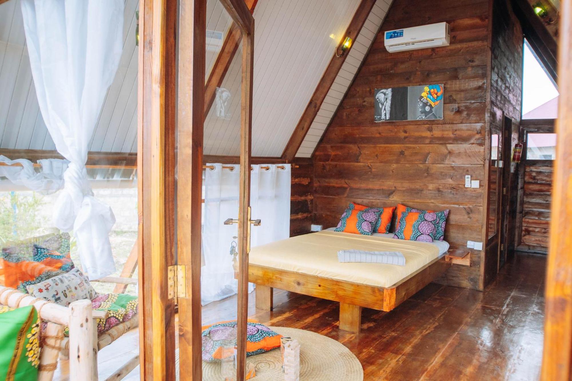 Campsite Eco-friendly A-frame 10min To