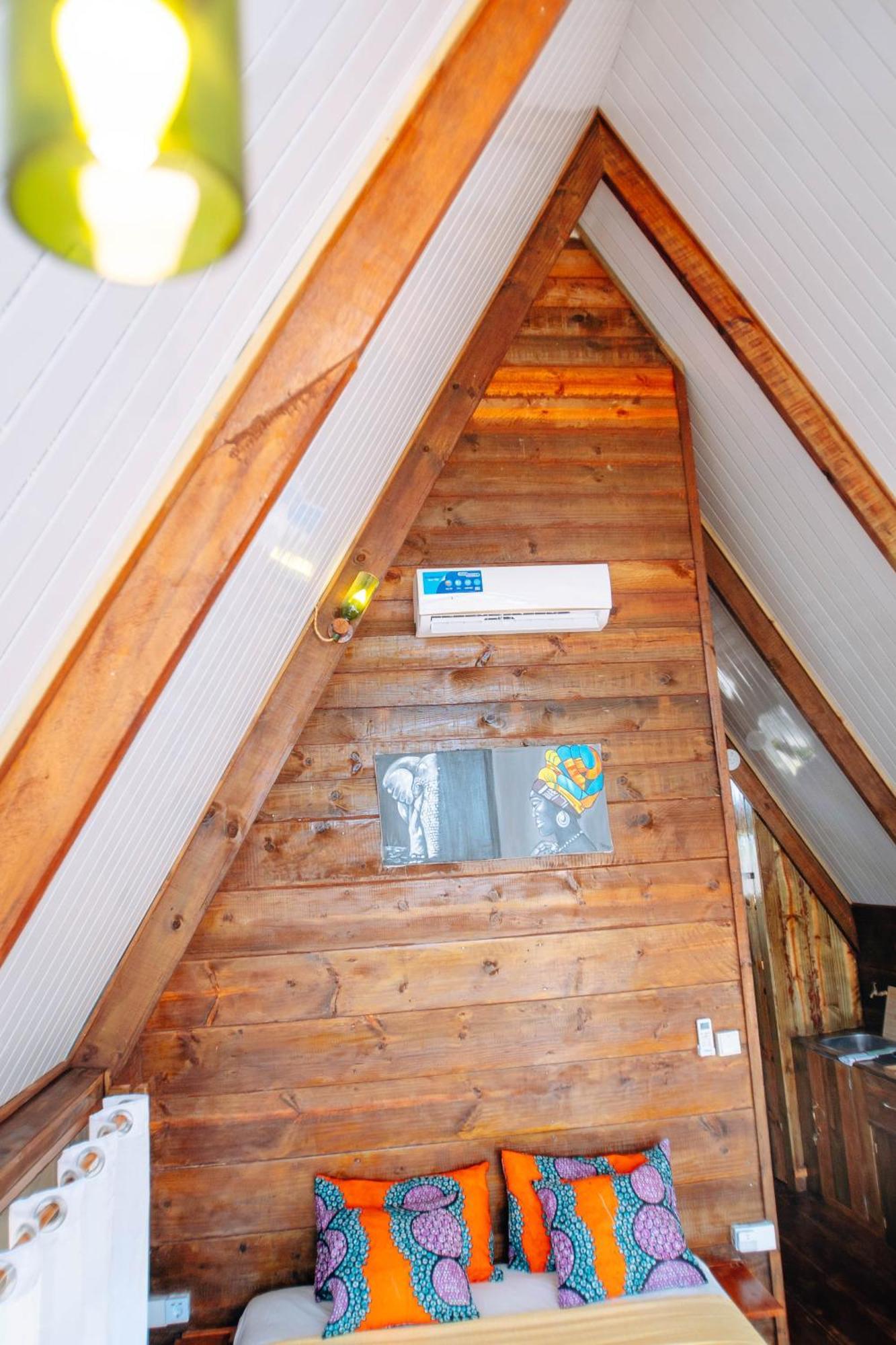 Campsite Eco-friendly A-frame 10min To