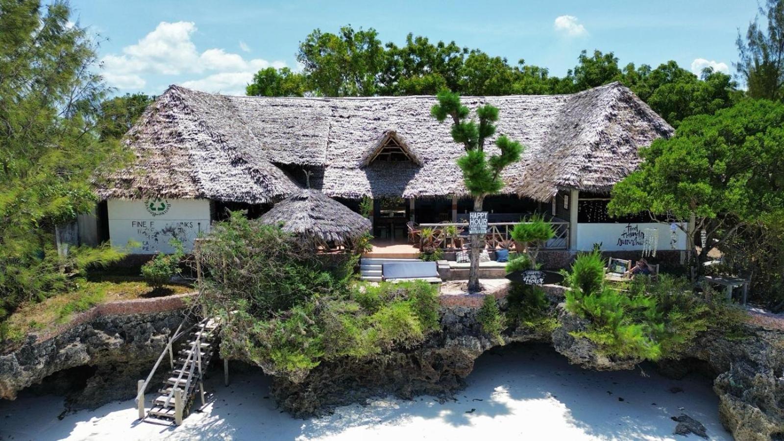 Hotel Mbuyuni Village 2*