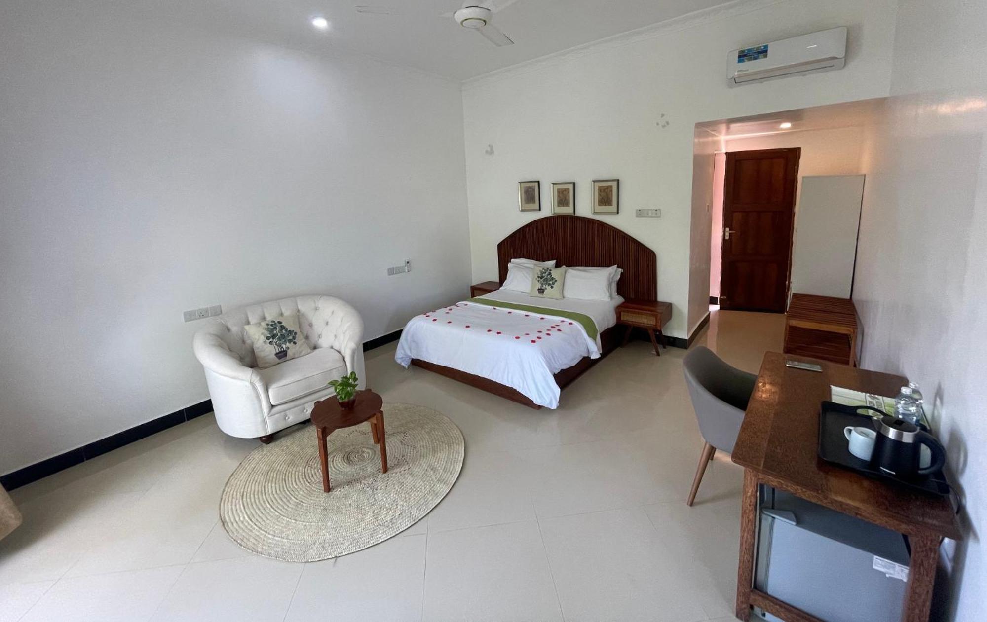 Minah Guest house *