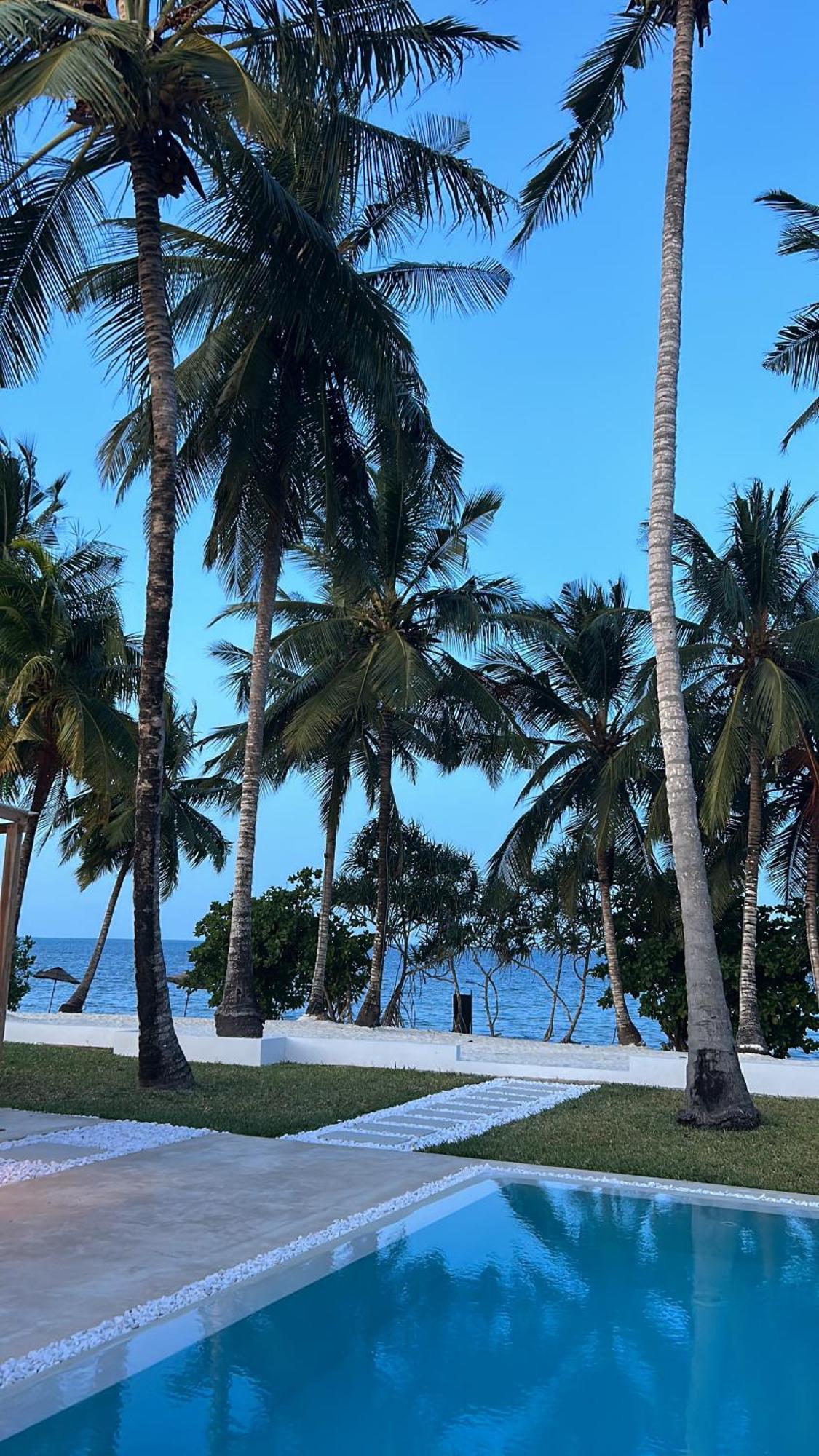 Shepherd Zanzibar - Luxury Front - Kiwengwa Villa