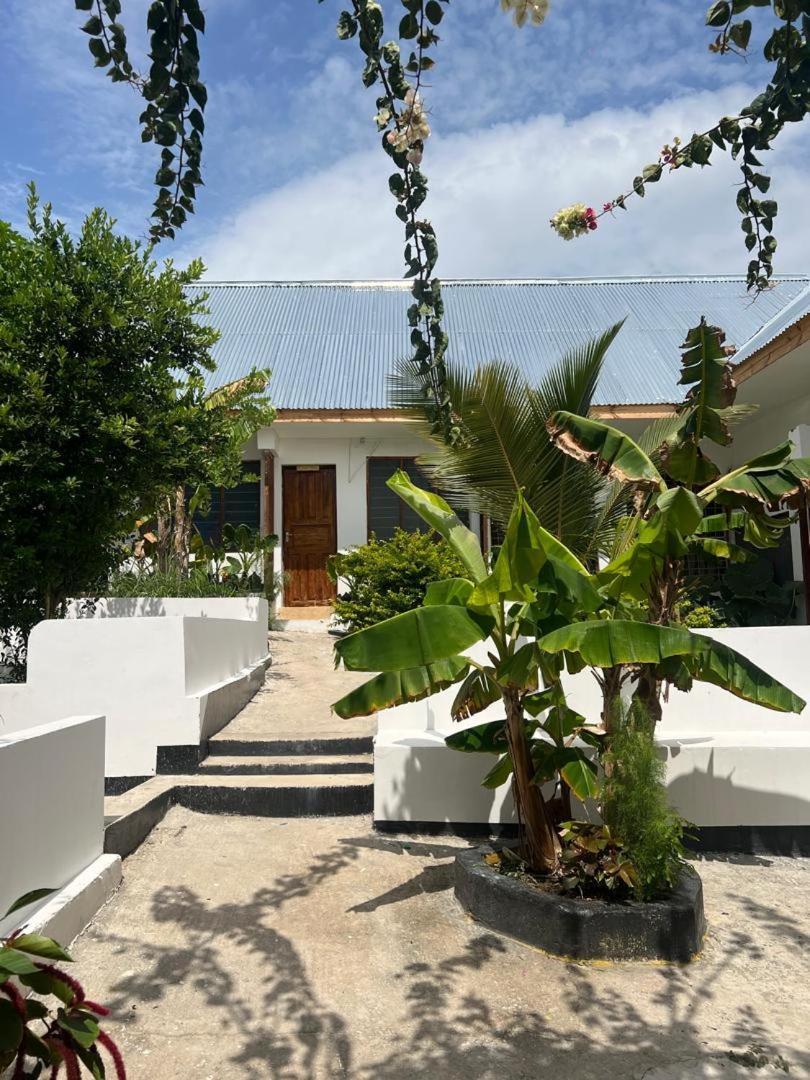 Homestay Pole Pole House Paje
