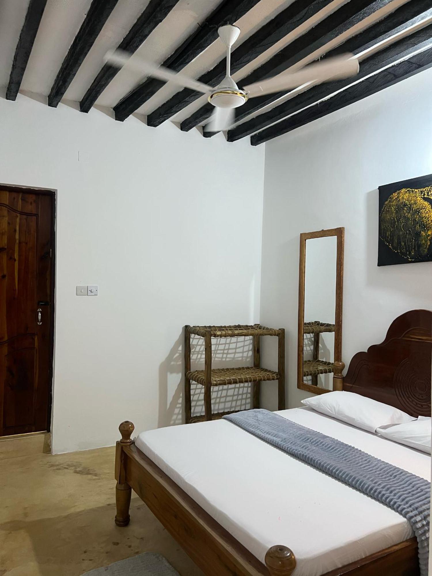 Homestay Pole Pole House