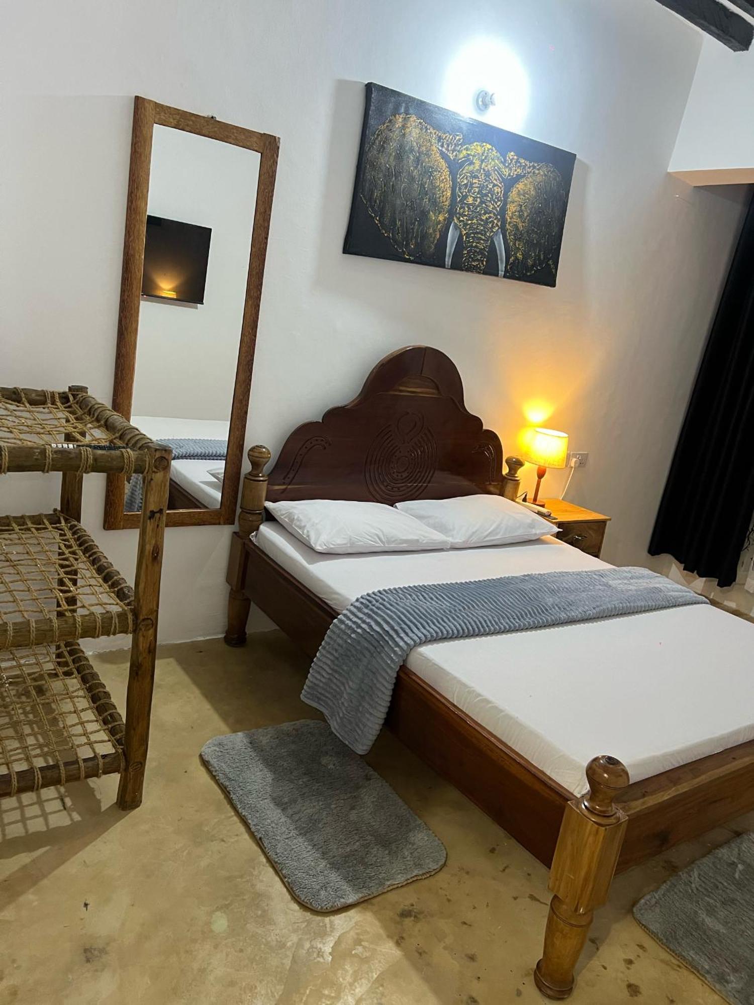 Pole Pole House Homestay Paje