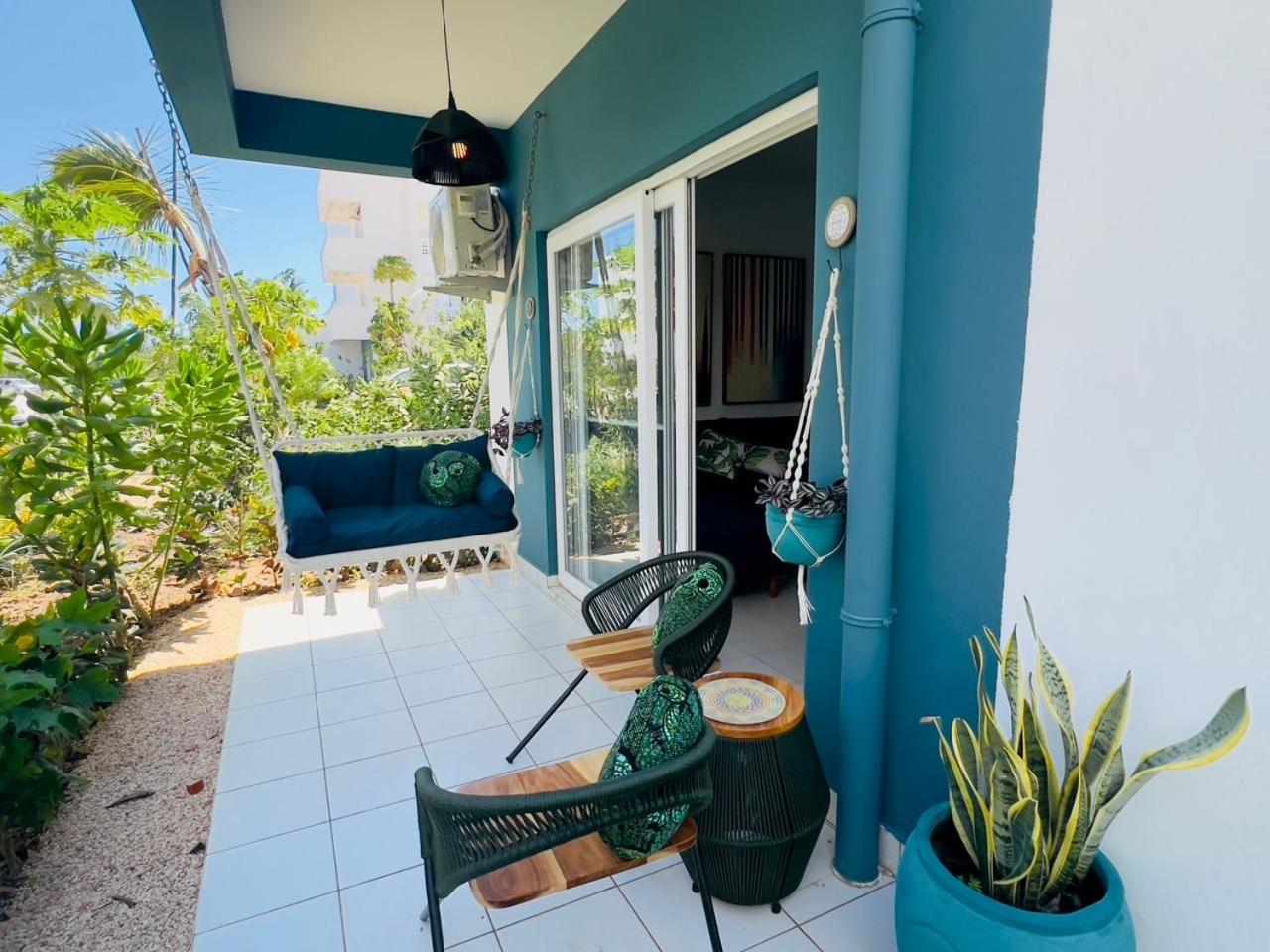 One Bedroom With Private Garden Apartment