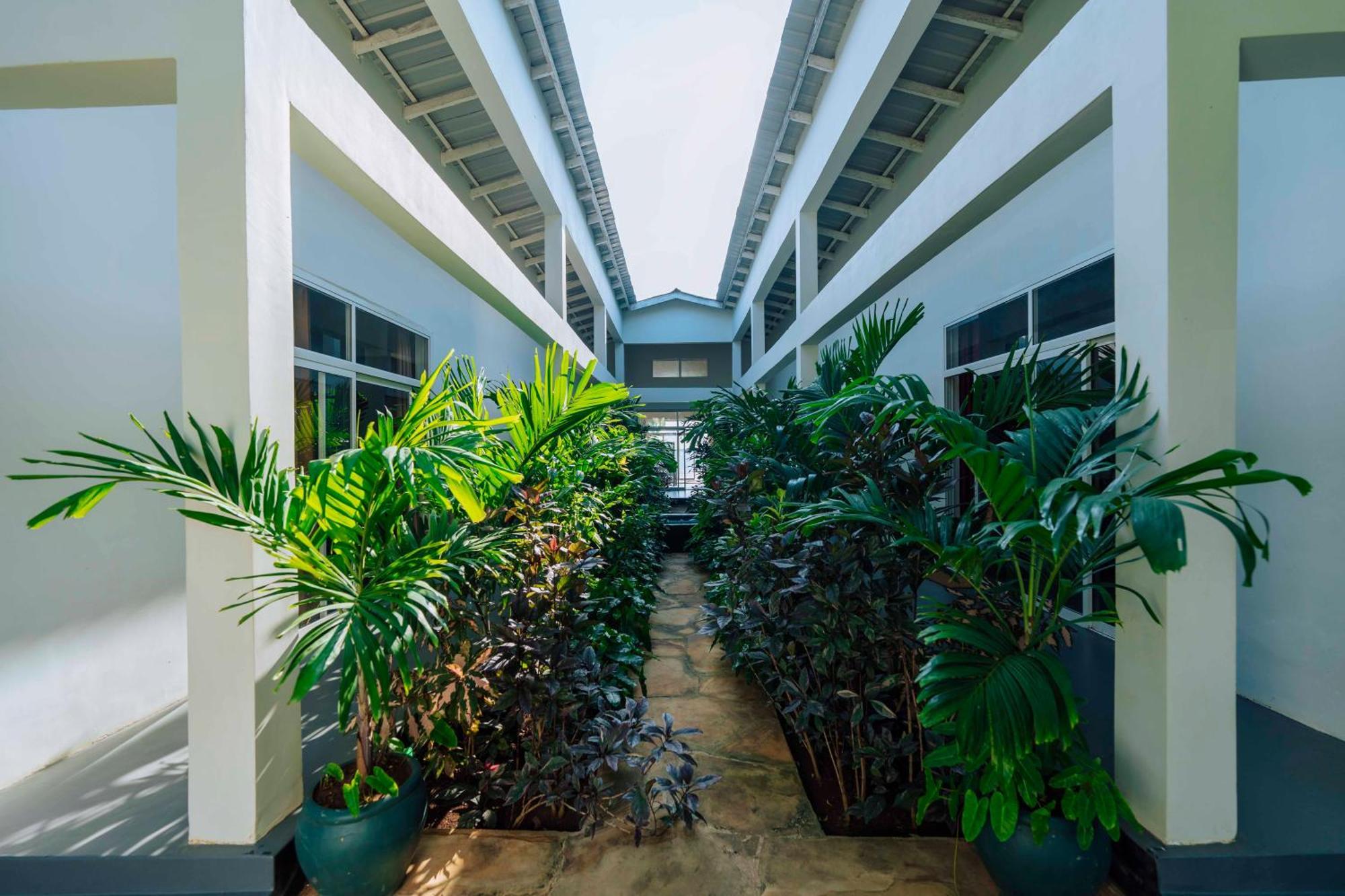 Matumaini Hotel *
